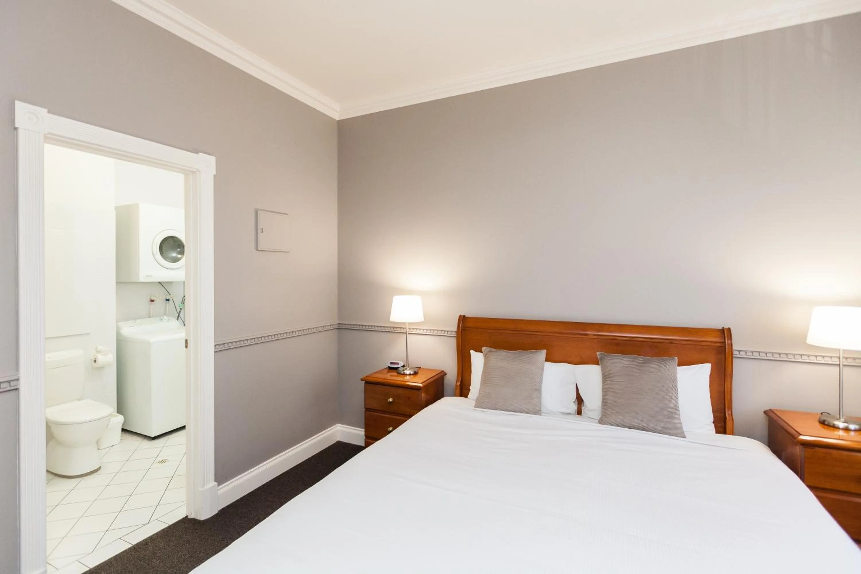 Bed in Majestic Tynte Street Apartments