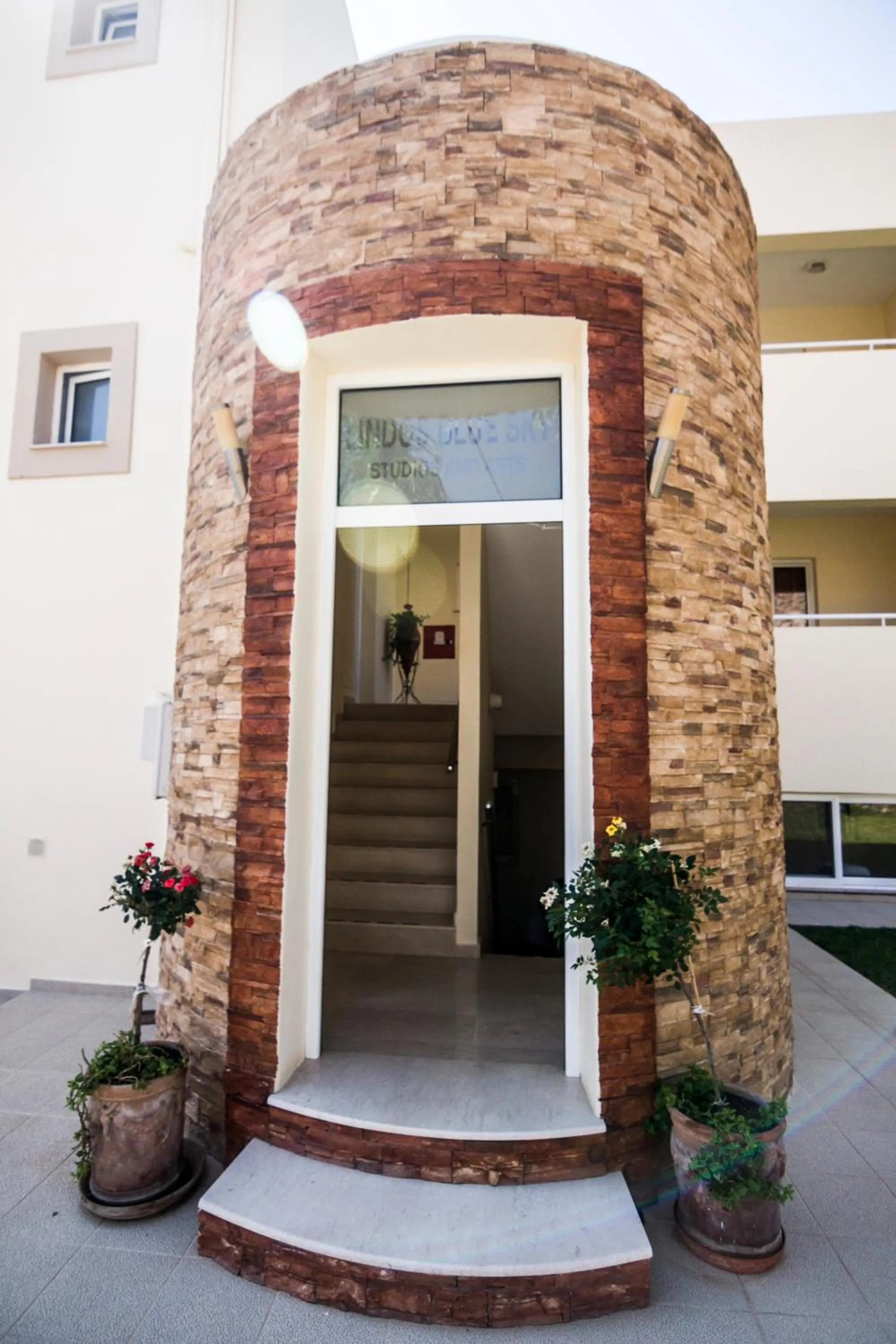 Facade/entrance in Lindos Blue Sky