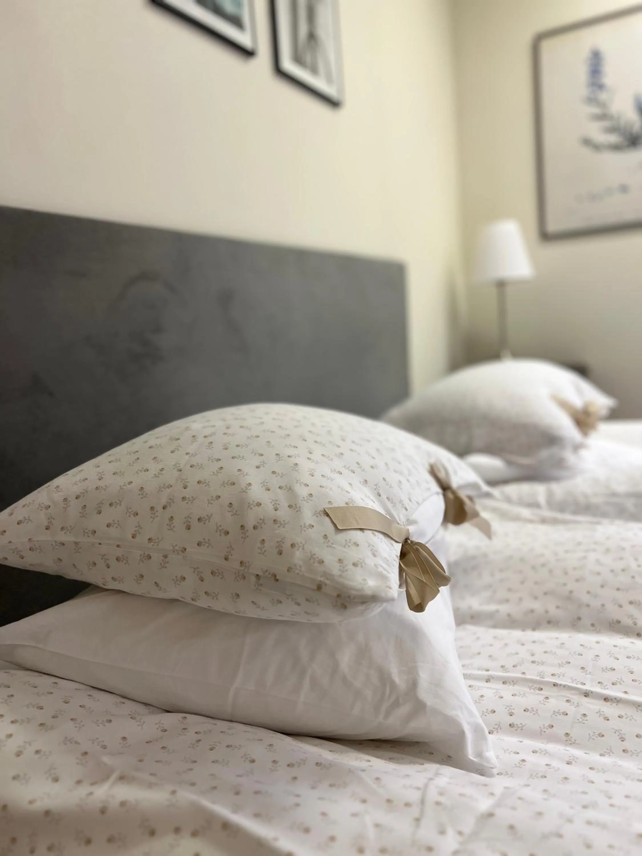 Bed in Sköna Rum Fryksta