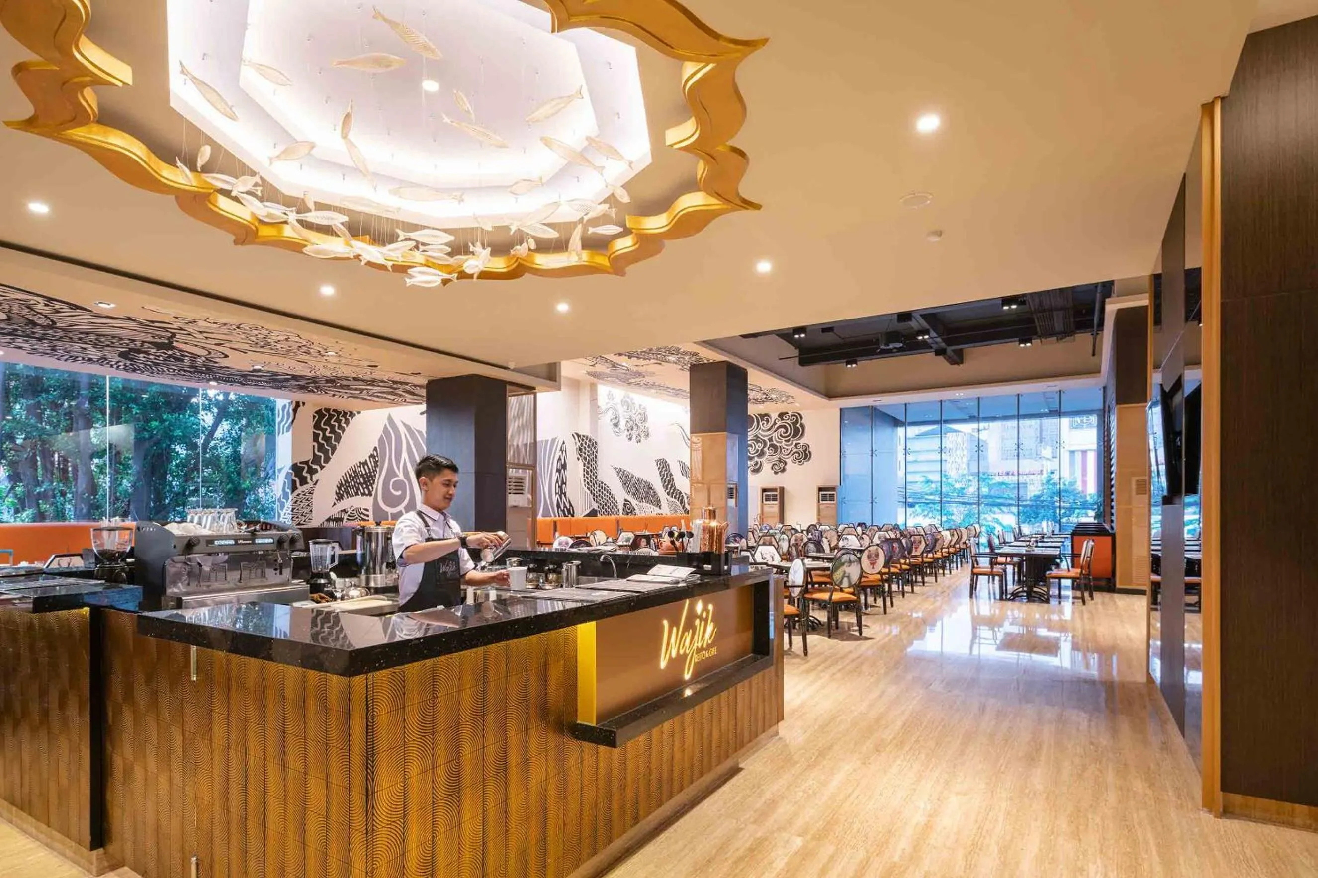 Restaurant/places to eat in Luminor Hotel Jakarta Kota By WH