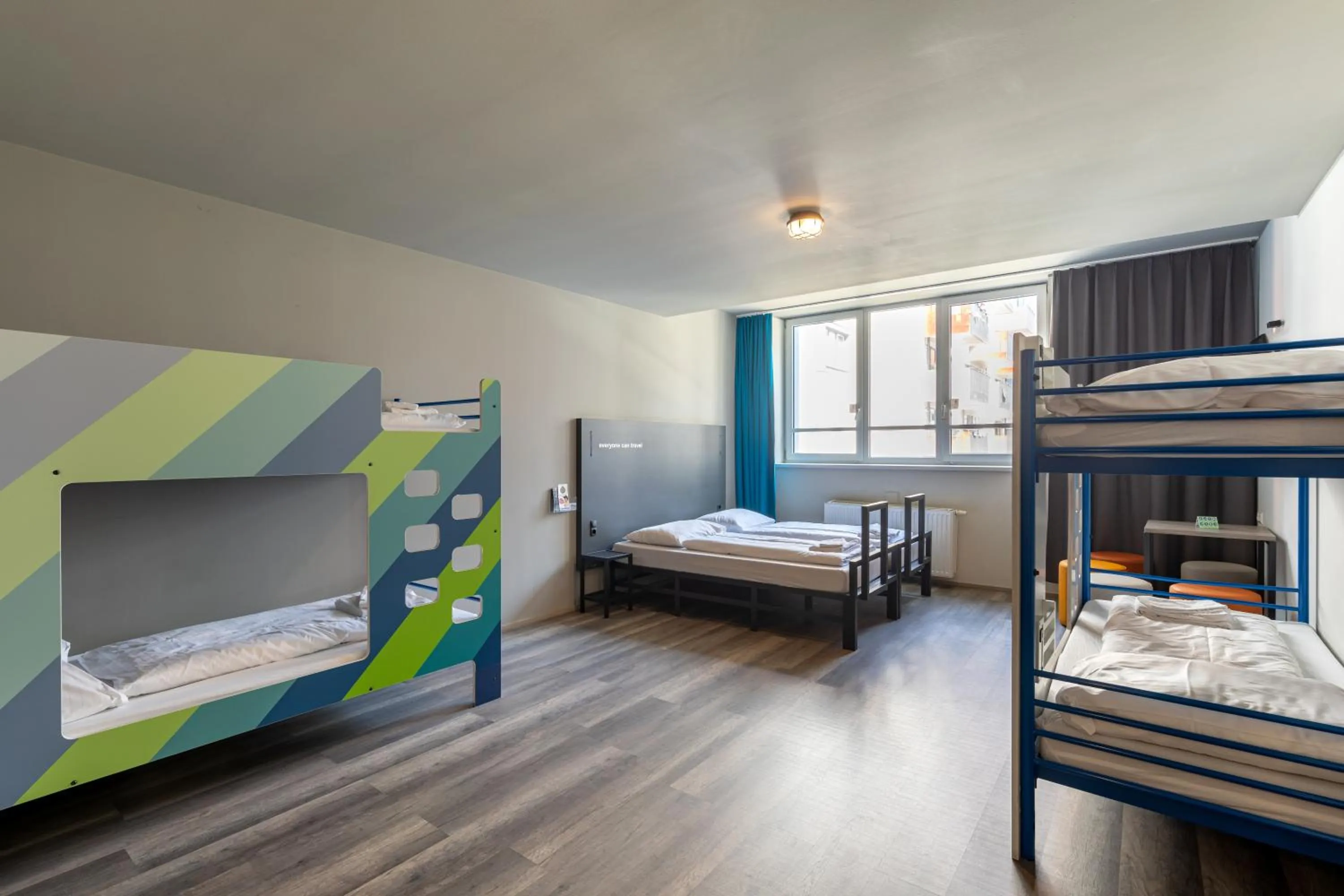 Photo of the whole room, Bed in a&o Wien Hauptbahnhof