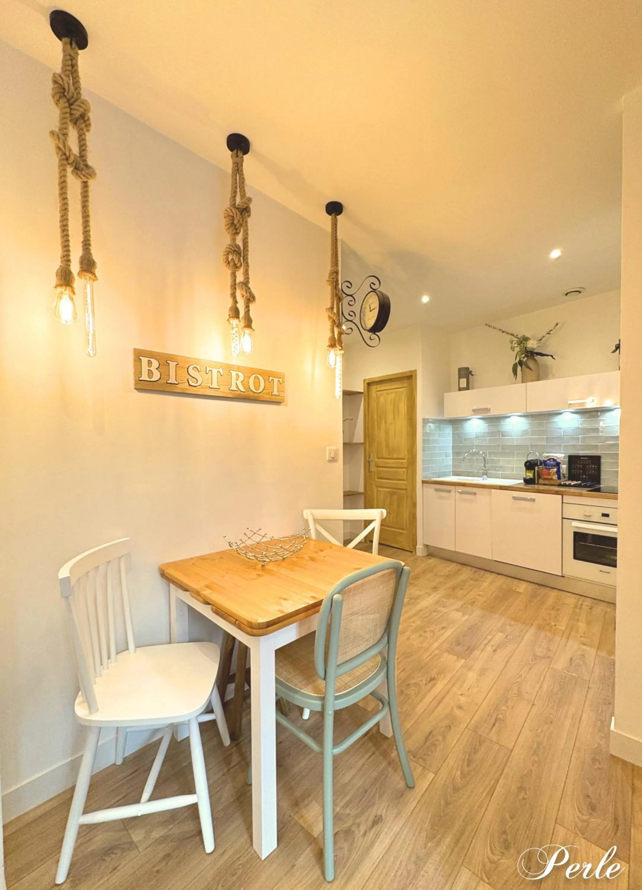Dining area in Les Appartements du Vieux Port