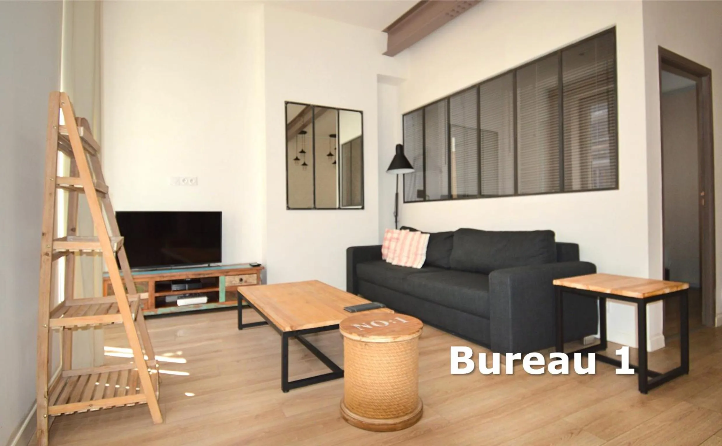 TV and multimedia in Les Appartements du Vieux Port