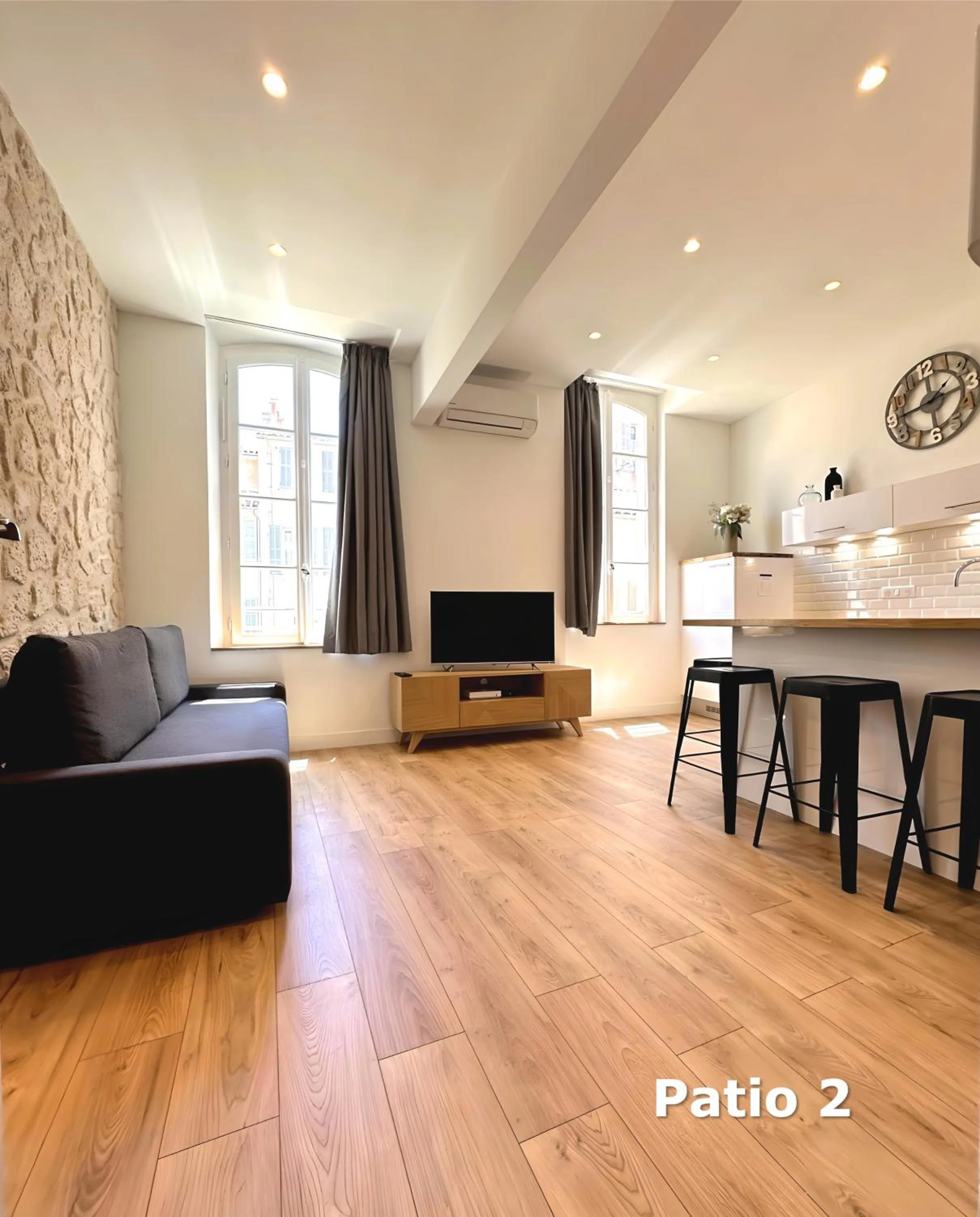 TV and multimedia in Les Appartements du Vieux Port