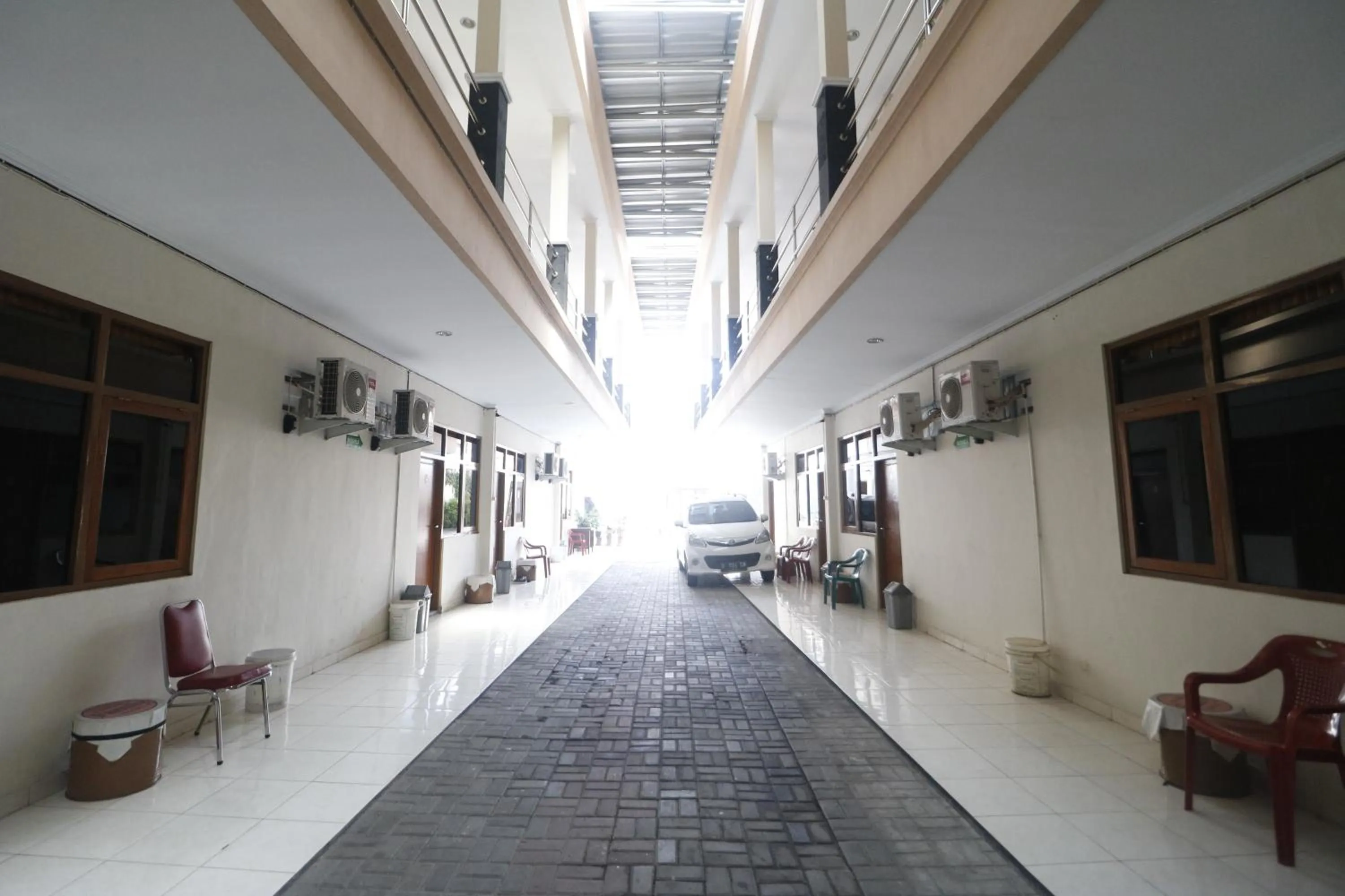 Lobby or reception in RedDoorz Plus @ Jalan Parangtritis 2