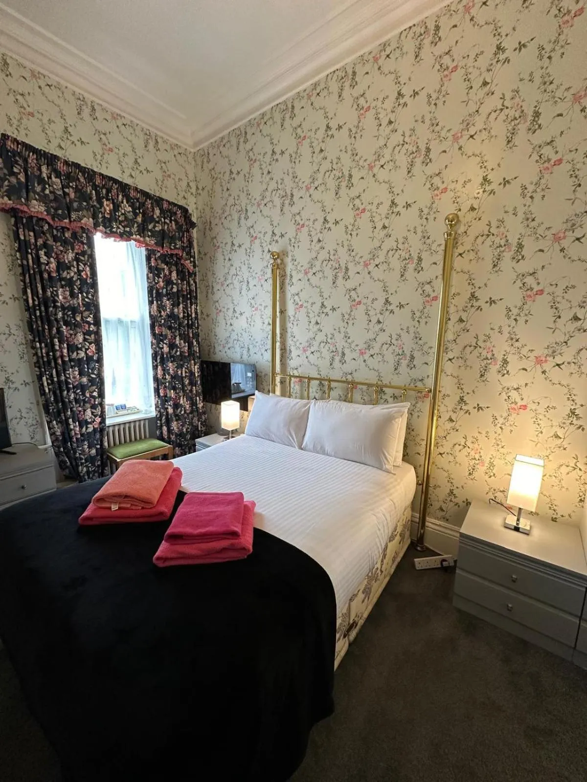 Bedroom, Bed in Eliza House