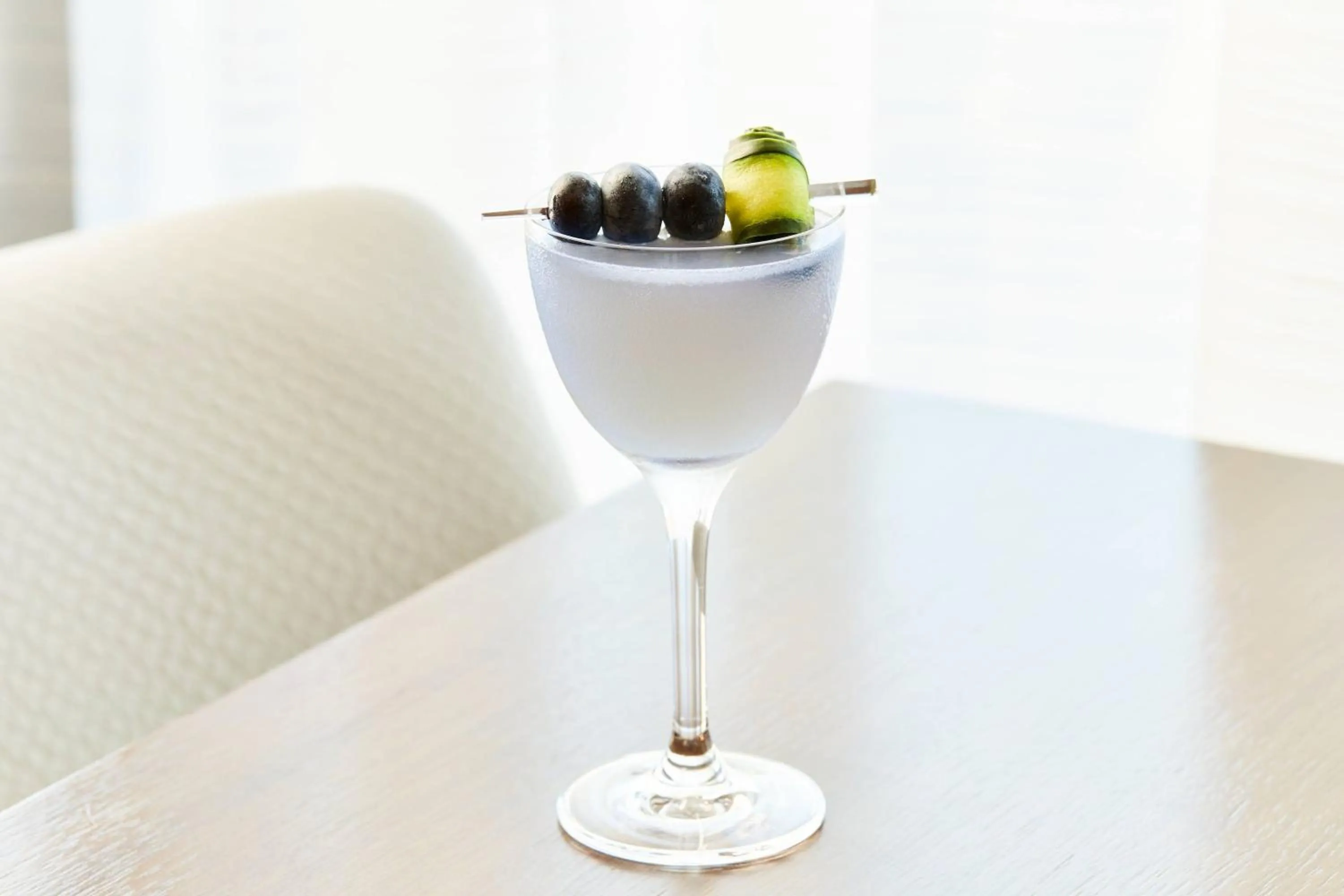 Lounge or bar in AC Hotel by Marriott Huntsville Downtown