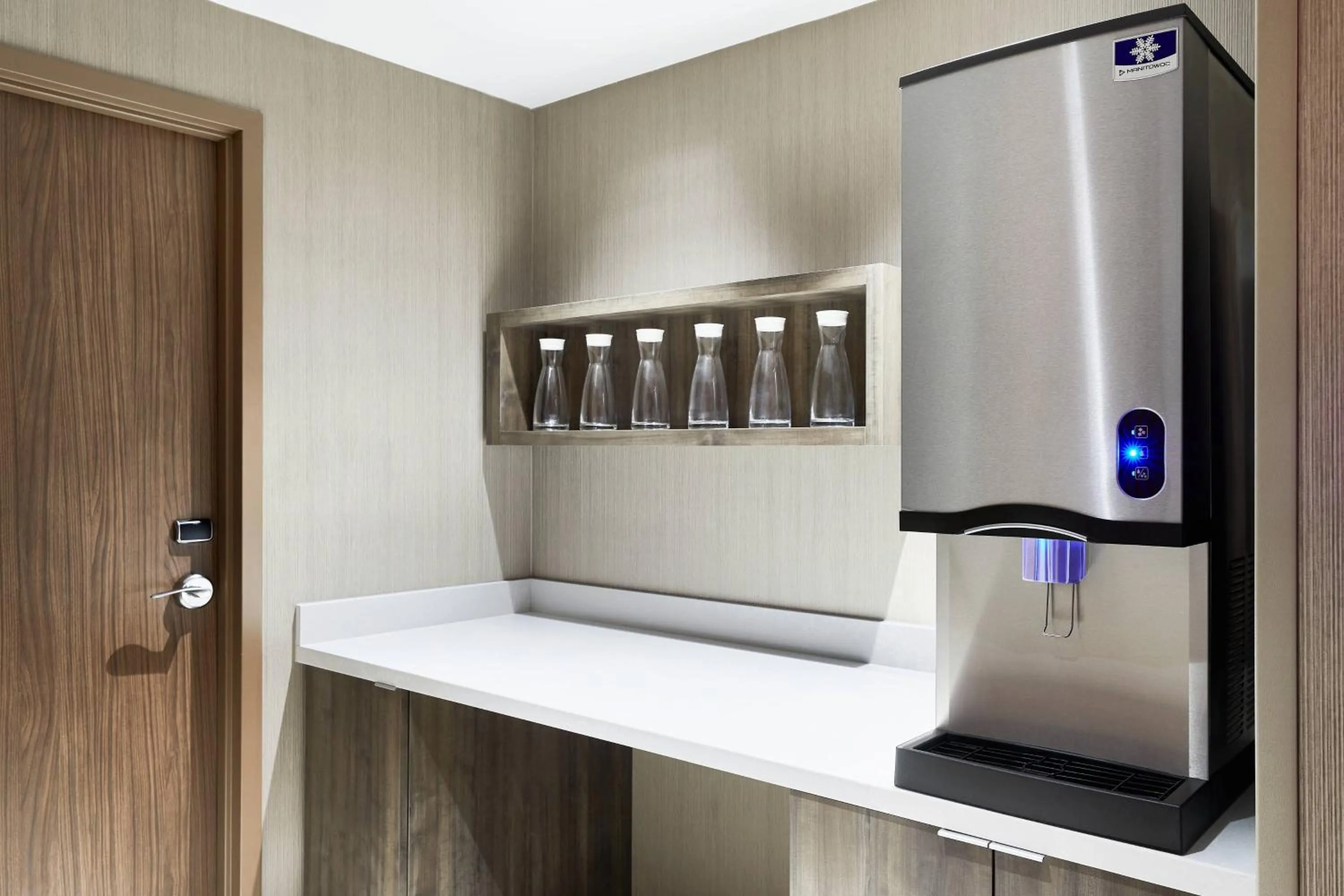 Area and facilities in AC Hotel by Marriott Huntsville Downtown