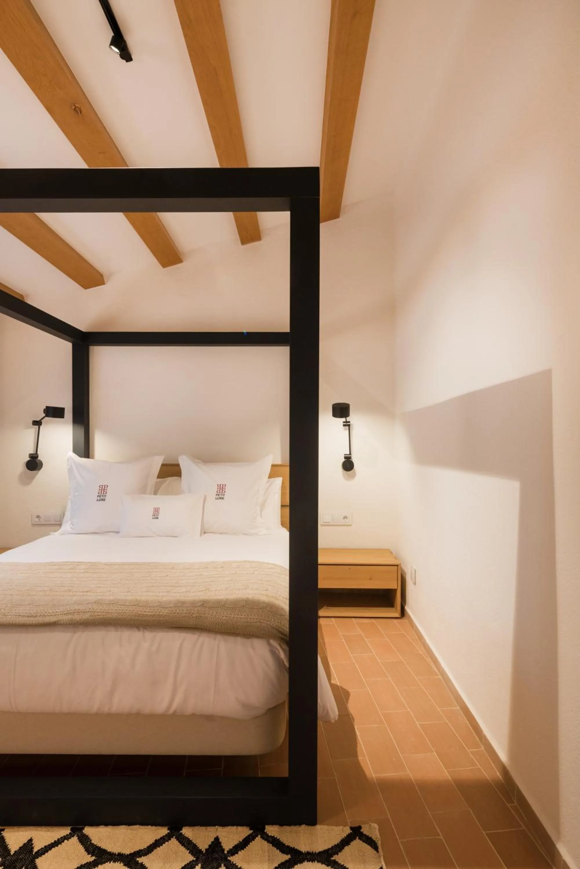 Bed in La Piconera (Petit Luxe)