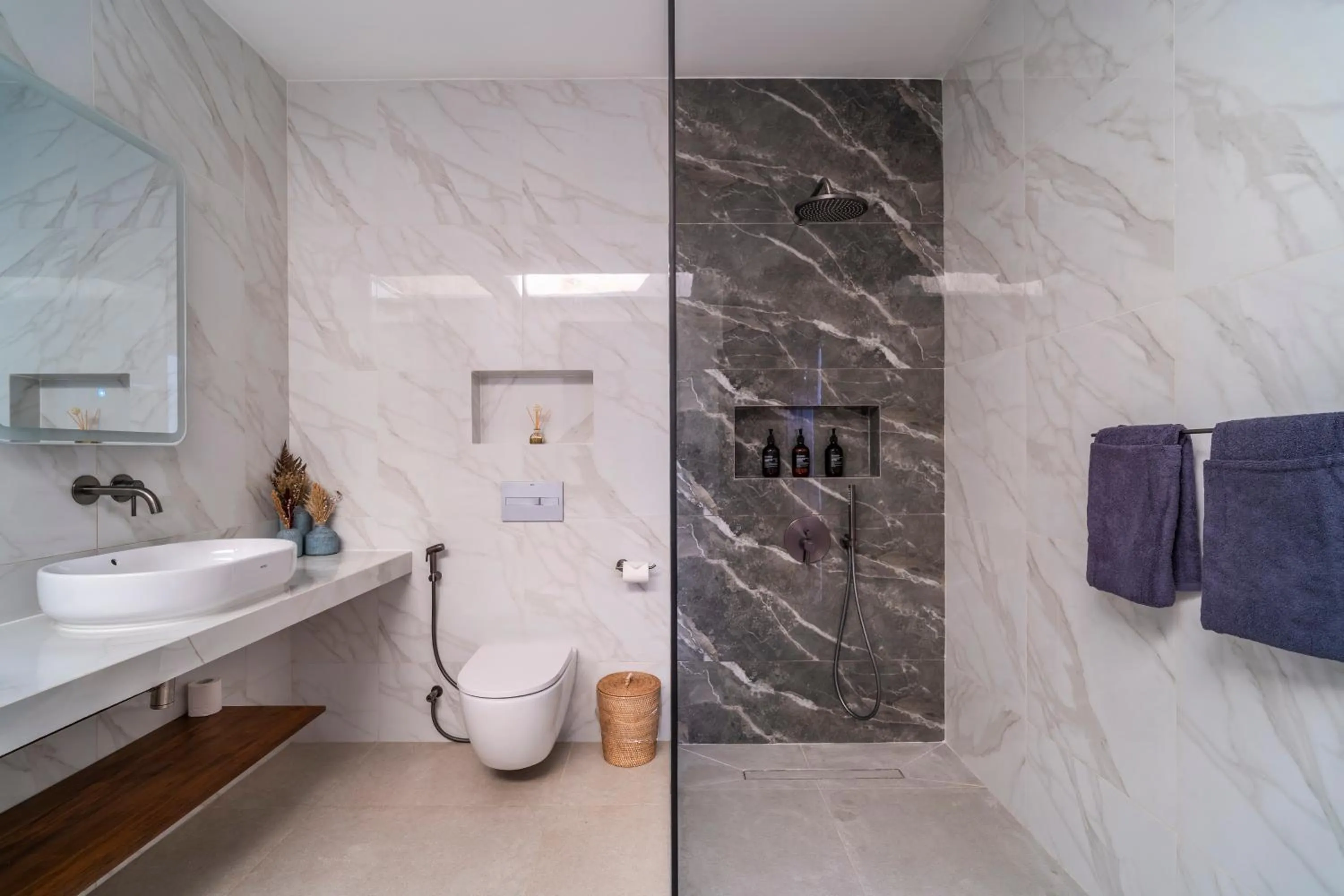 Shower in Jago Gili Air