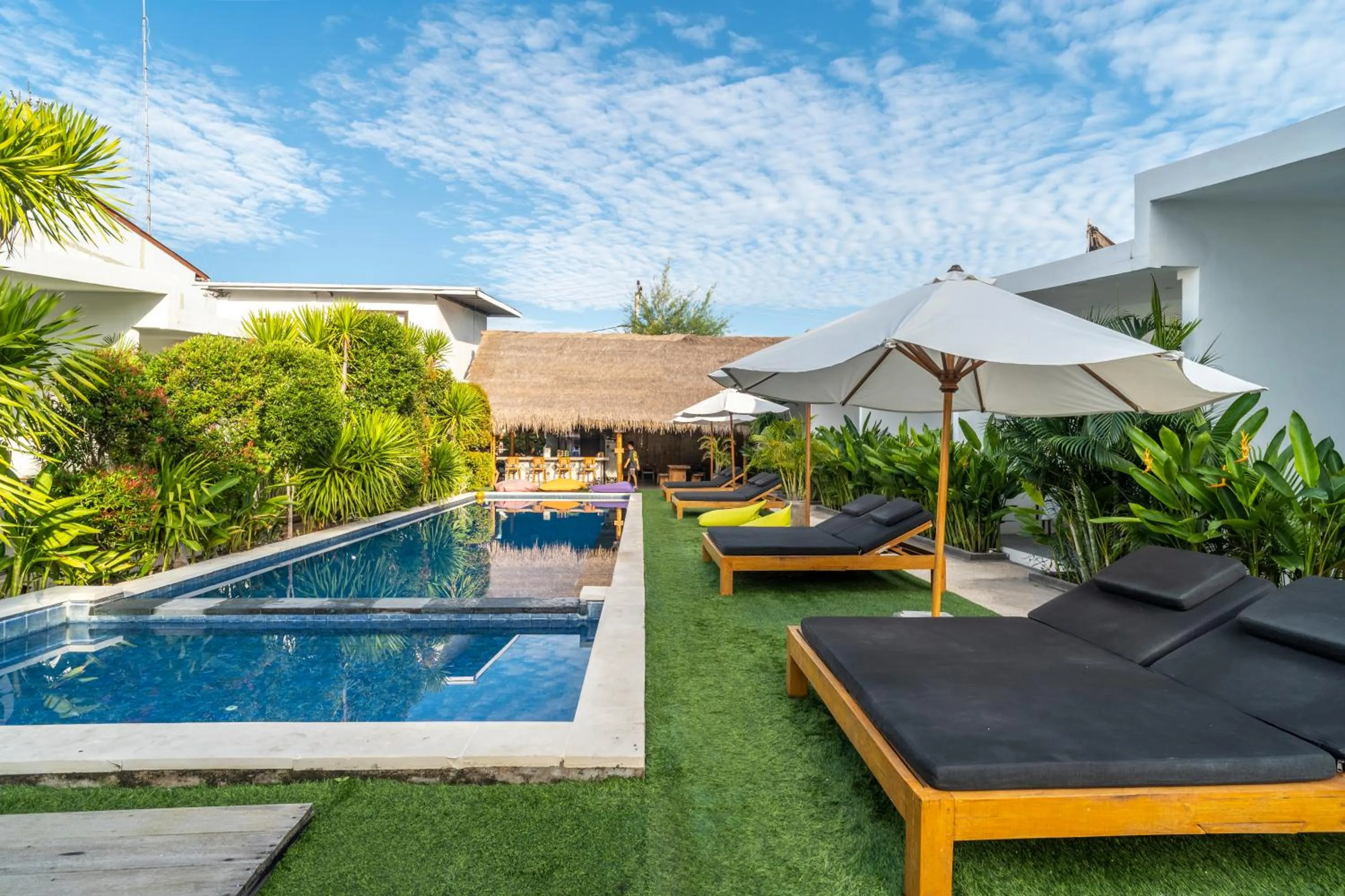 Swimming pool in Jago Gili Air