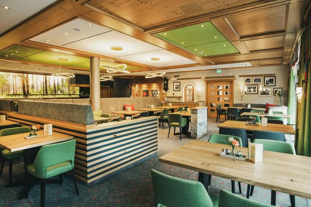 Restaurant/places to eat in Hotel Ochsen