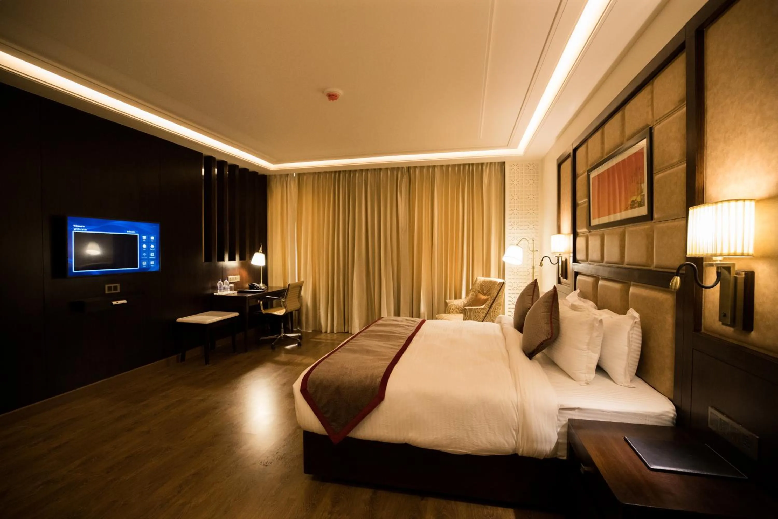 TV and multimedia, Bed in Ramada by Wyndham Kapurthala