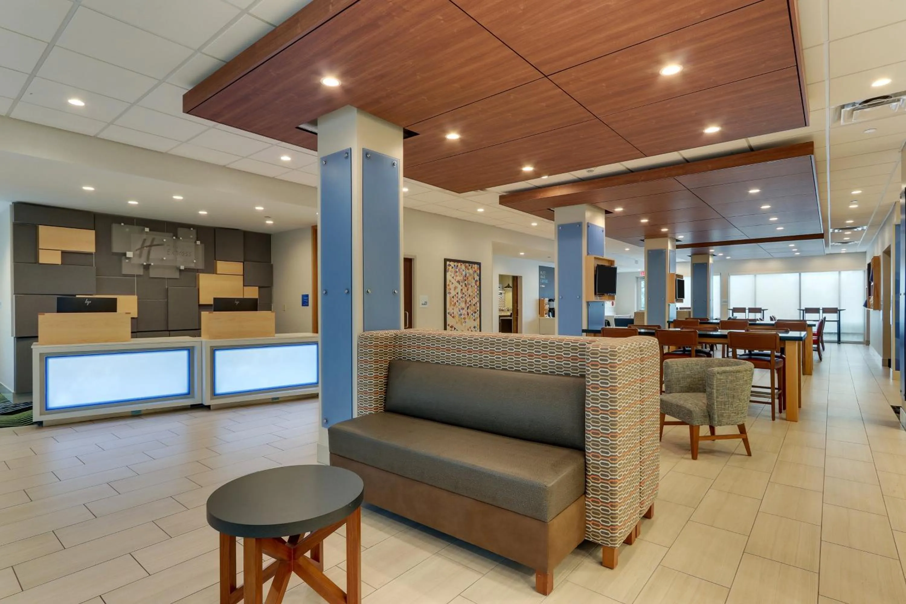 Property building in Holiday Inn Express & Suites - Saugerties - Hudson Valley by IHG
