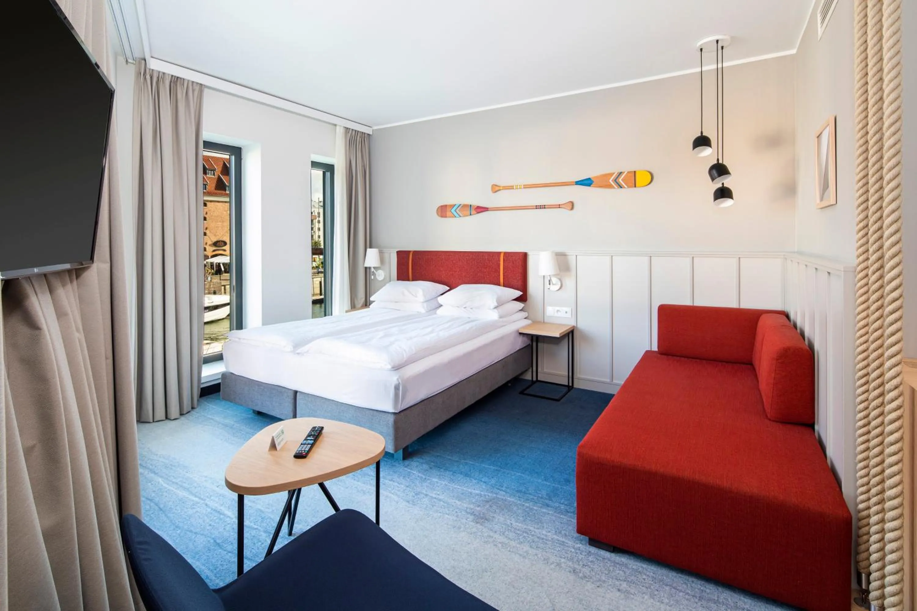 Photo of the whole room, Bed in Holiday Inn Gdansk - City Centre by IHG