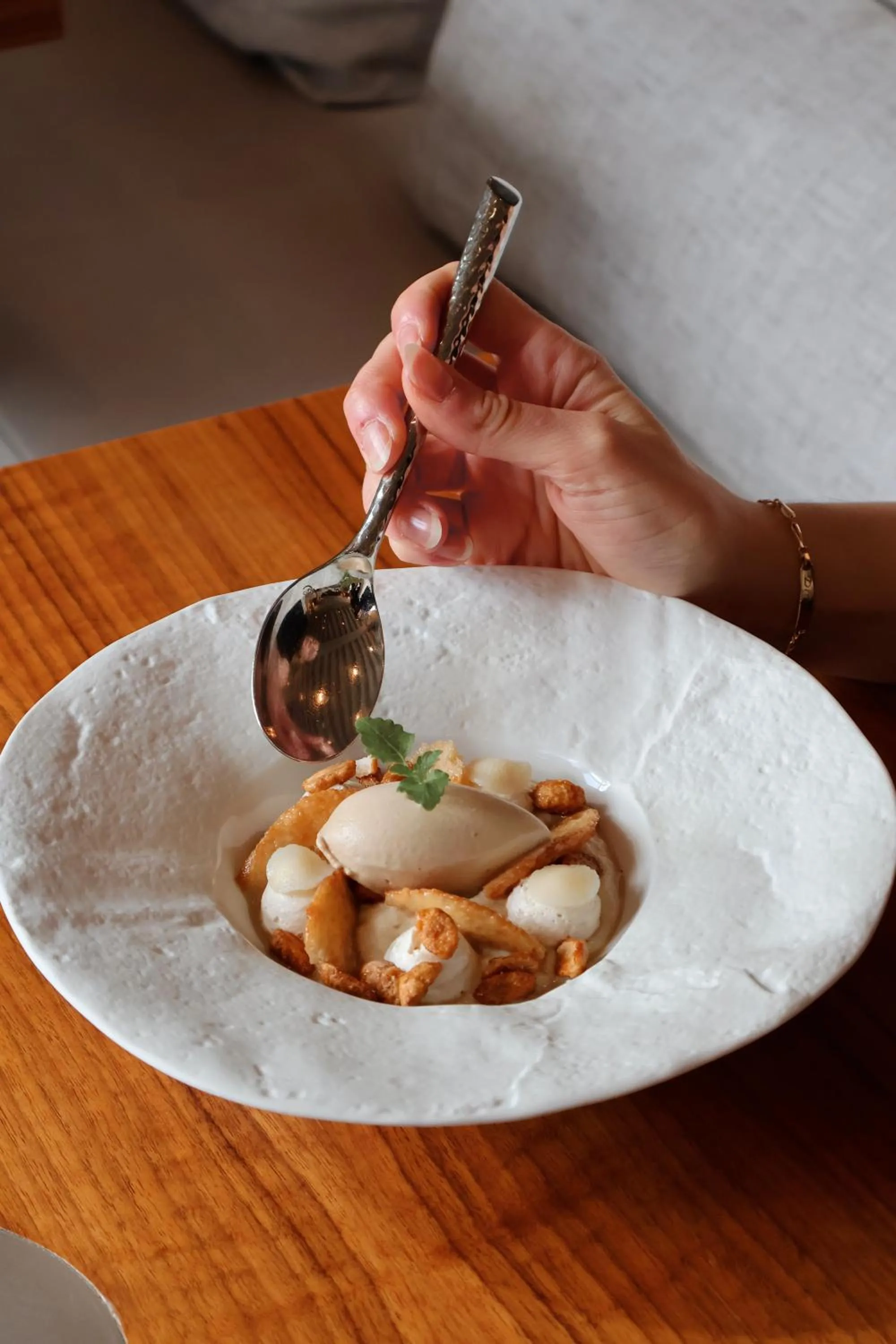 Restaurant/places to eat in InterContinental Lyon - Hotel Dieu by IHG