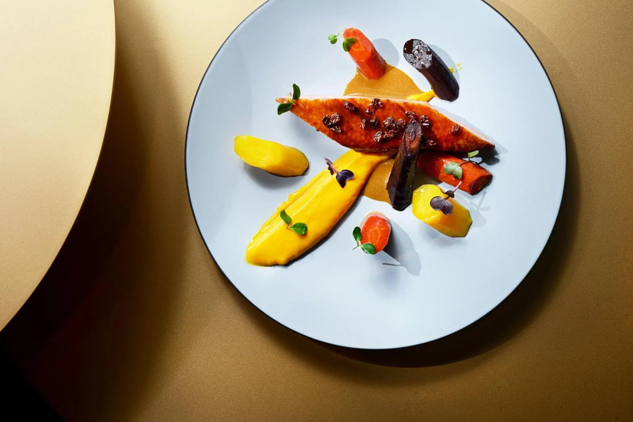 Restaurant/places to eat in InterContinental Lyon - Hotel Dieu by IHG