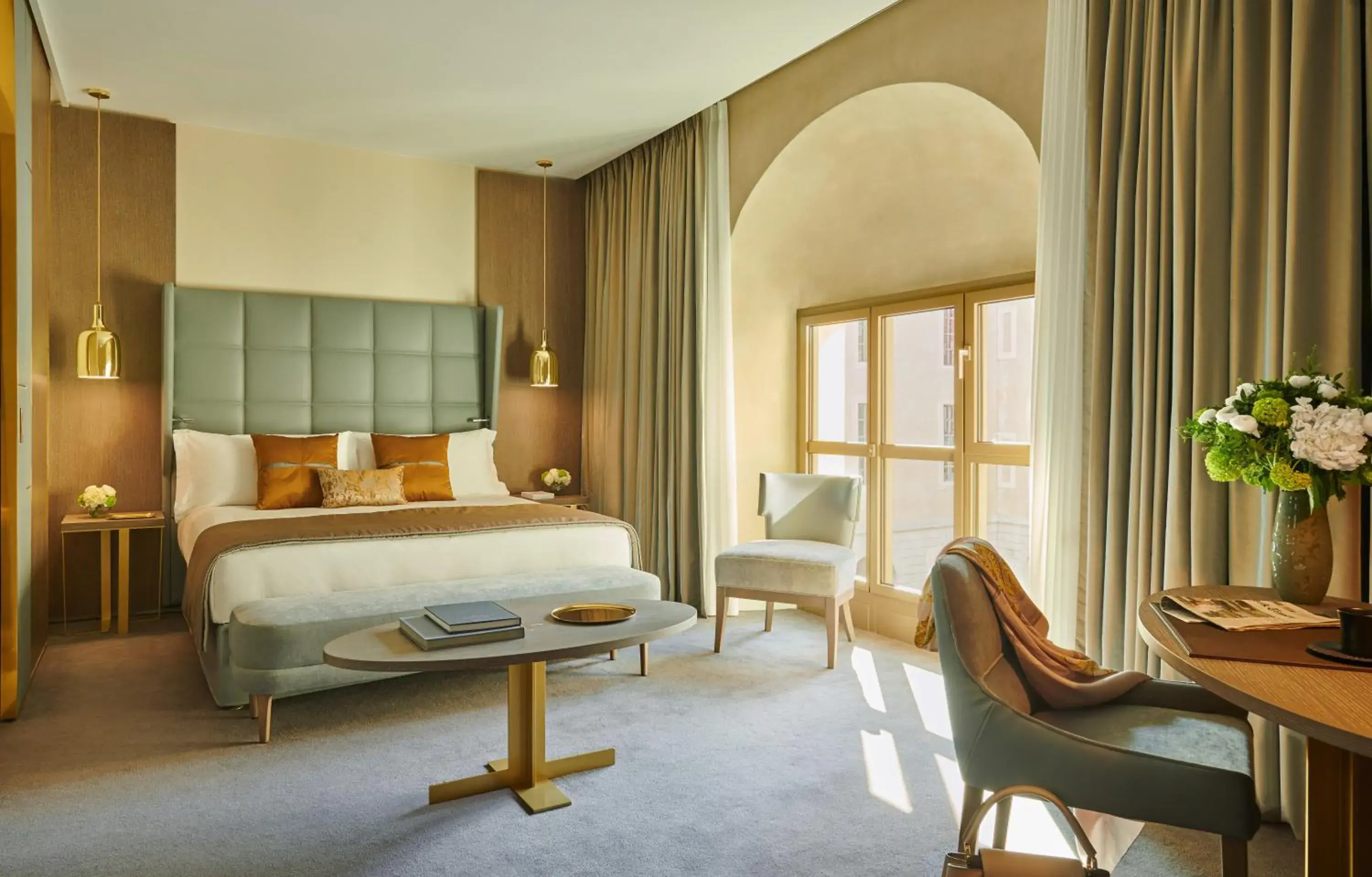 Classic King Room with Courtyard View in InterContinental Lyon - Hotel Dieu by IHG Classic King Room with Courtyard View in InterContinental Lyon - Hotel Dieu by IHG