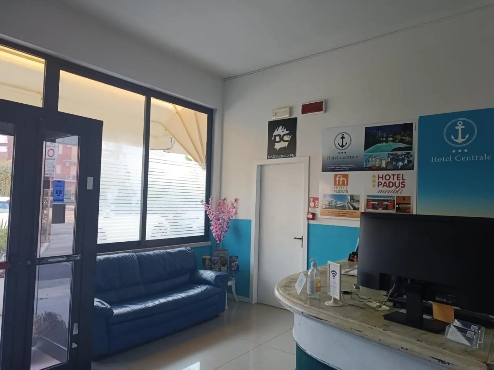 Lobby or reception in Hotel Centrale