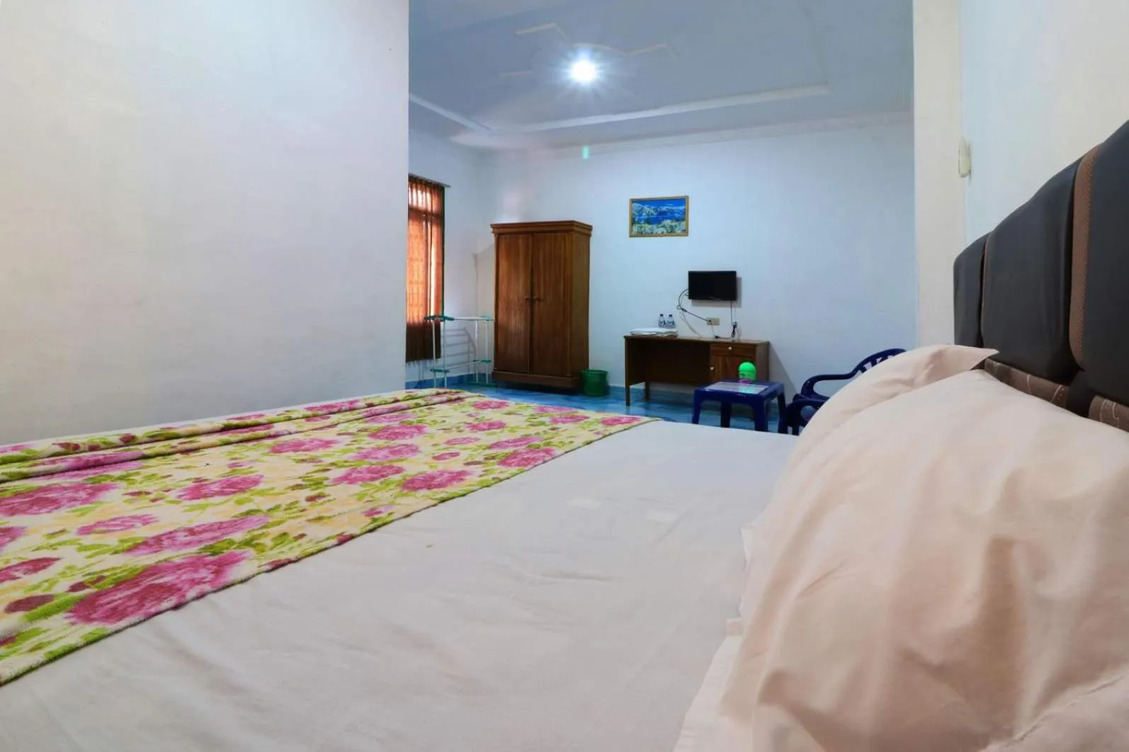 Bedroom, Bed in Hotel Rembulan