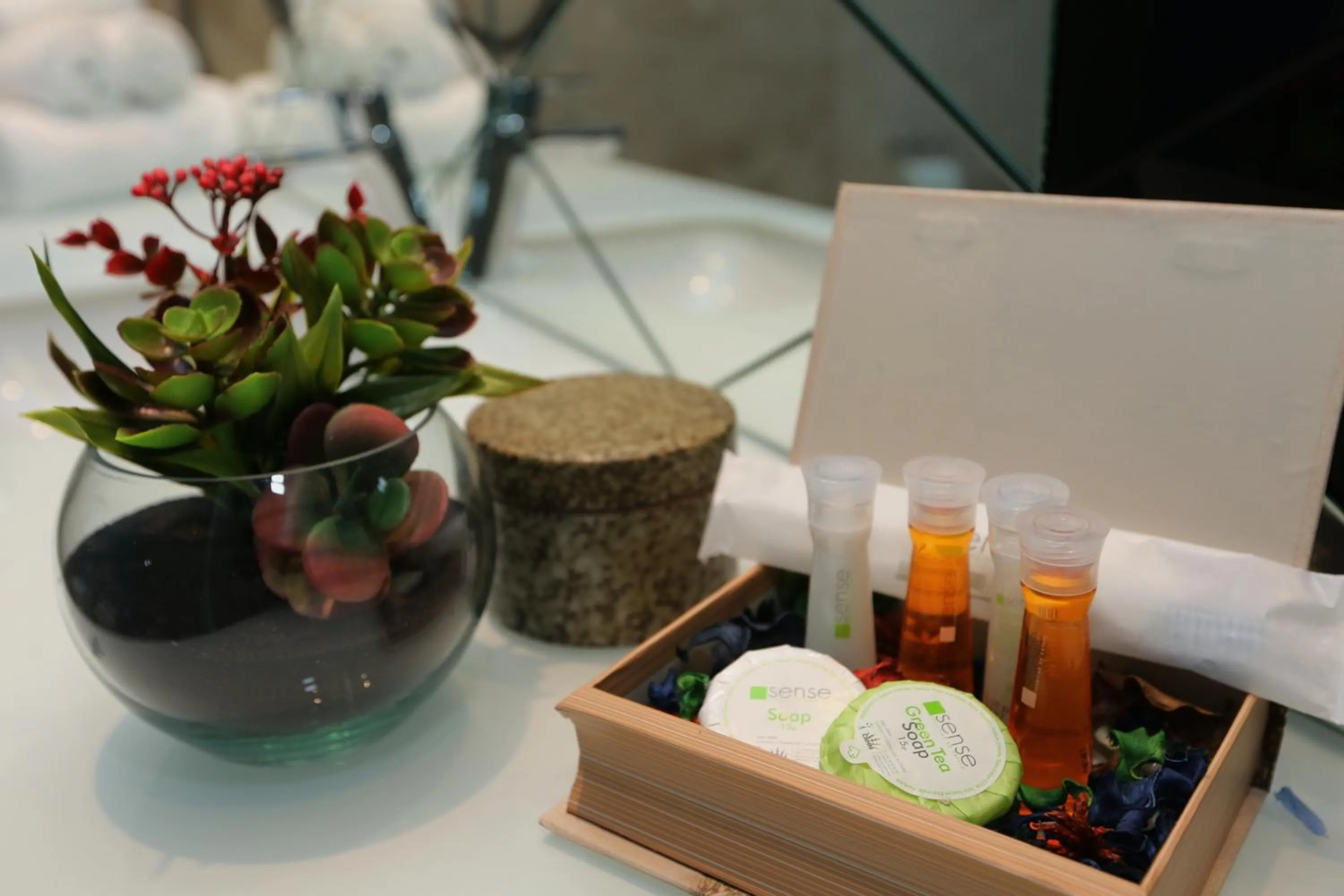 Decorative detail in Valentino Rooms