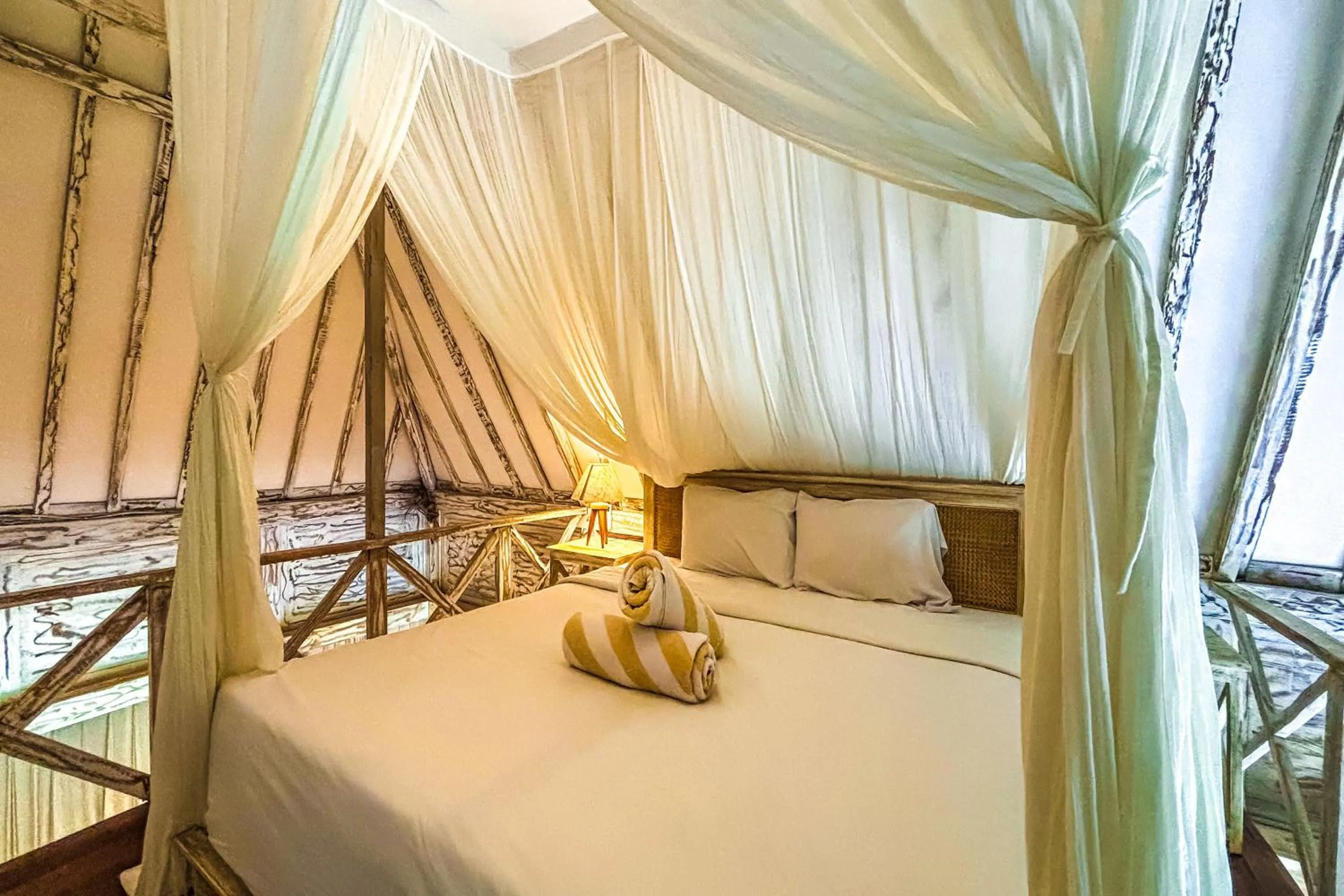 Bed in Villa Alisha Pererenan Canggu