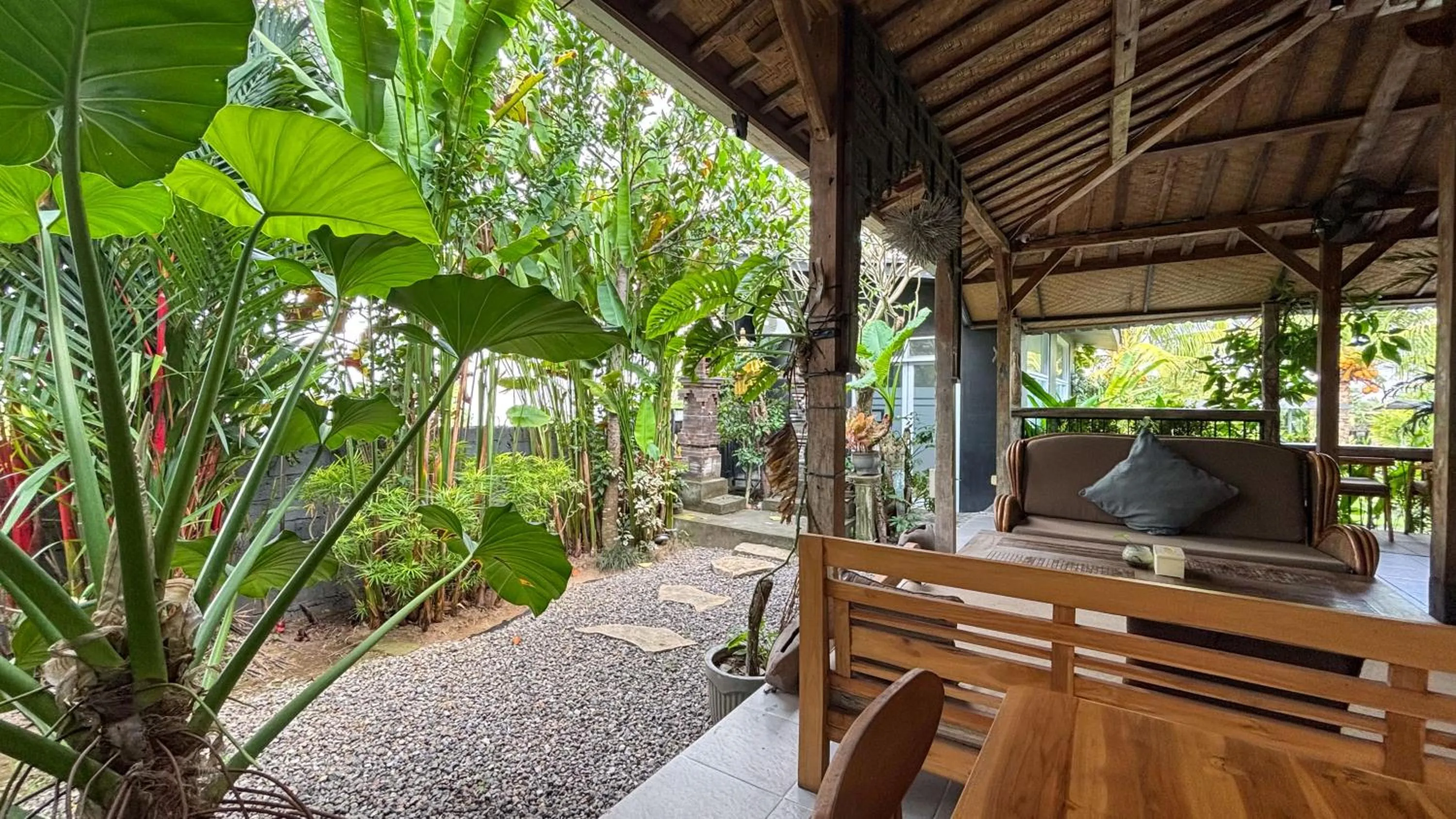 Spring in Villa Alisha Pererenan Canggu