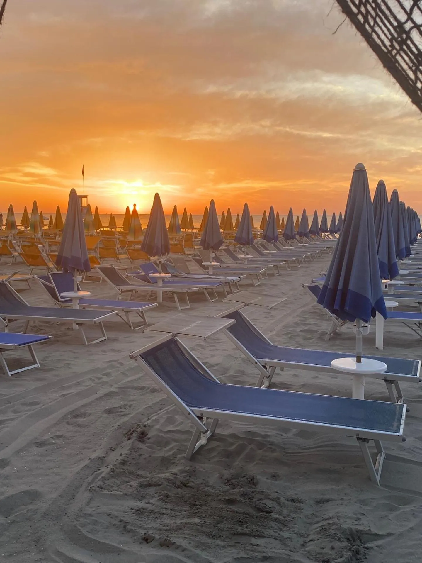 Beach in HOTEL TRIONFAL - Fronte Mare - Vicinissimi al Centro