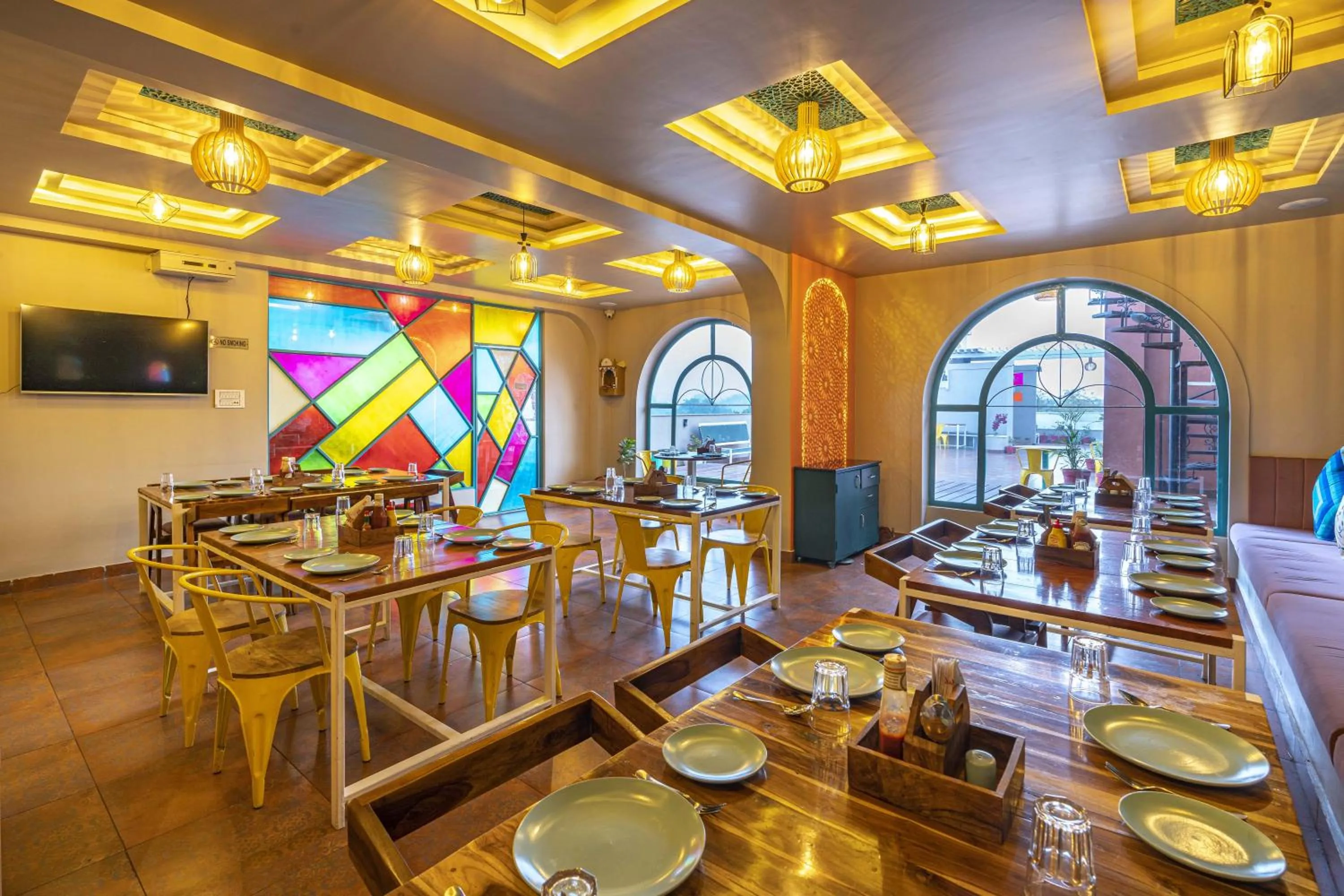 Restaurant/places to eat in Zostel Bundi