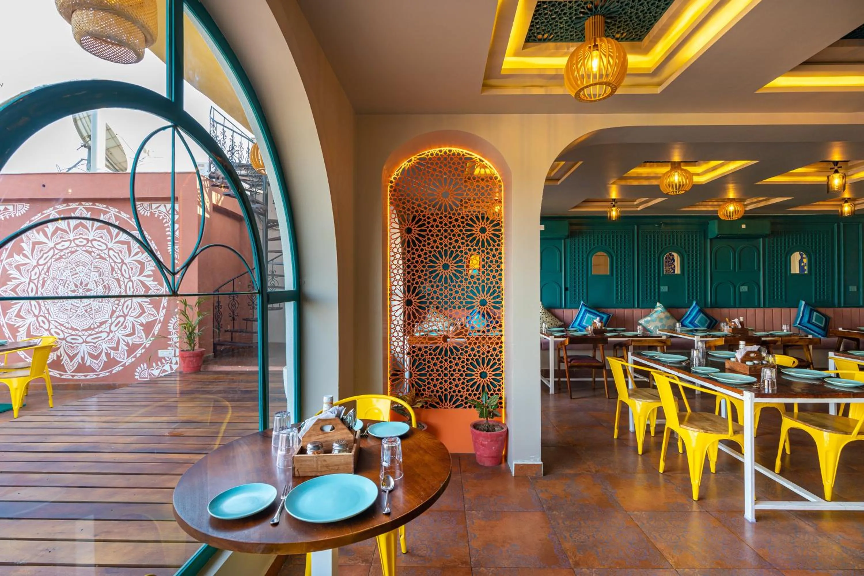 Restaurant/places to eat in Zostel Bundi