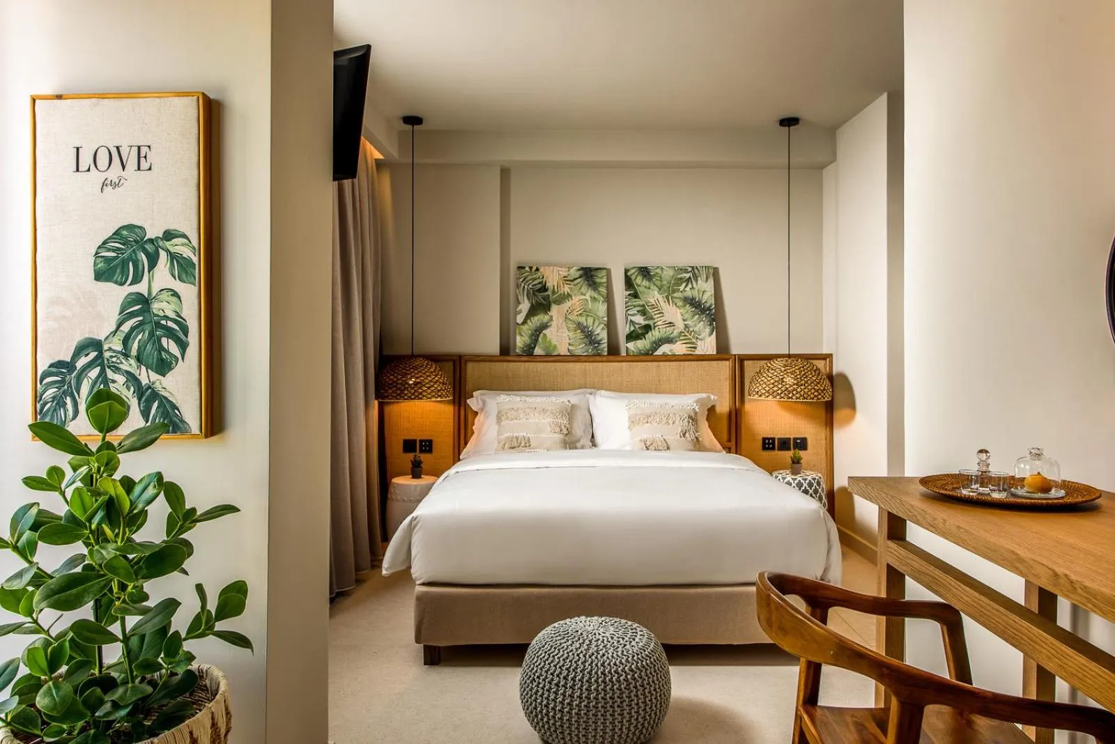 Bed in DOM Boutique Hotel