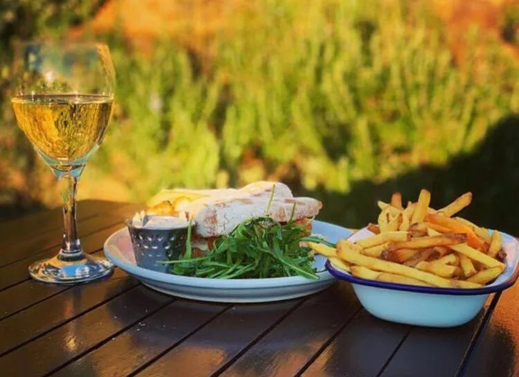 Property building in The Rose & Crown, Snettisham