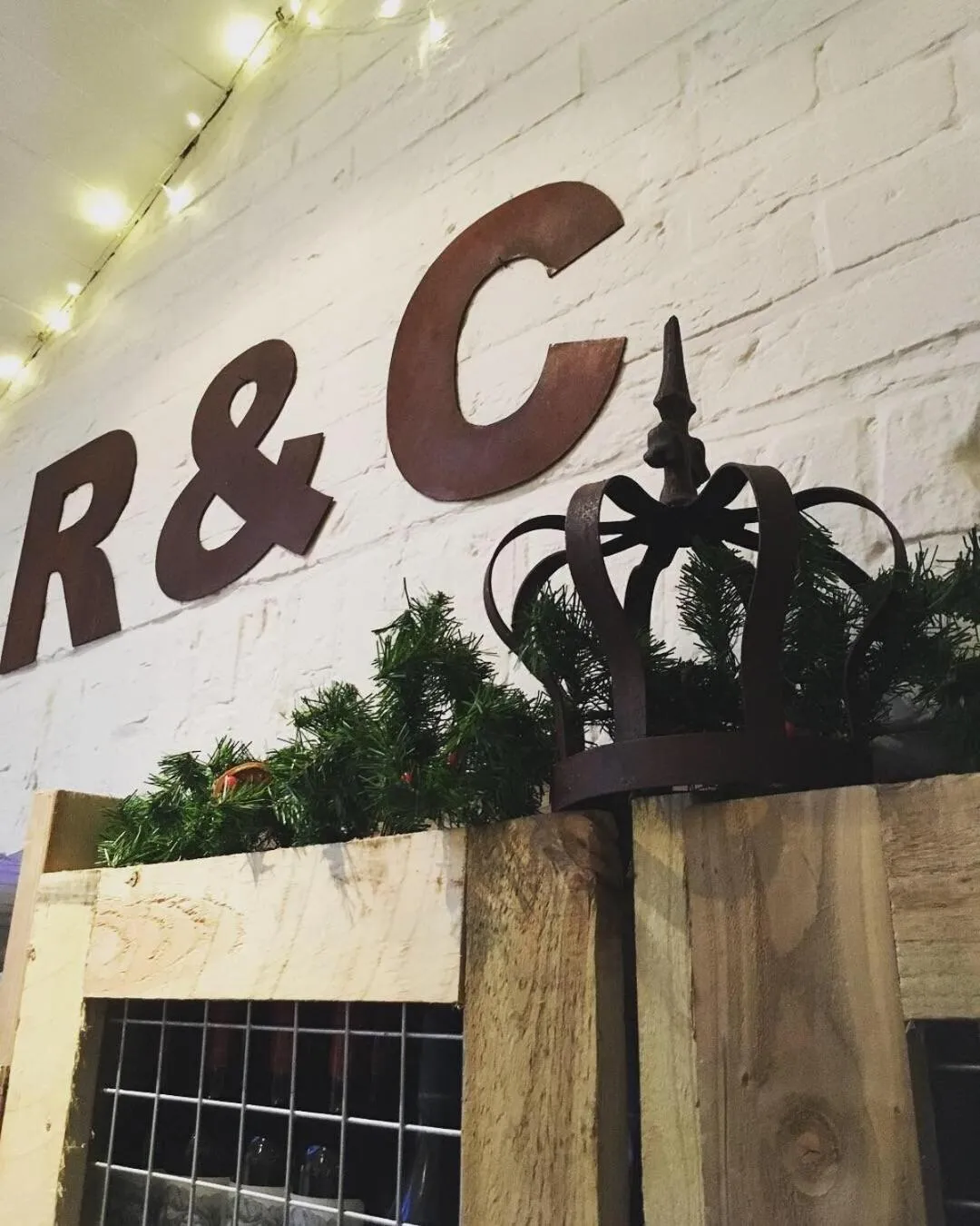 Property building in The Rose & Crown, Snettisham