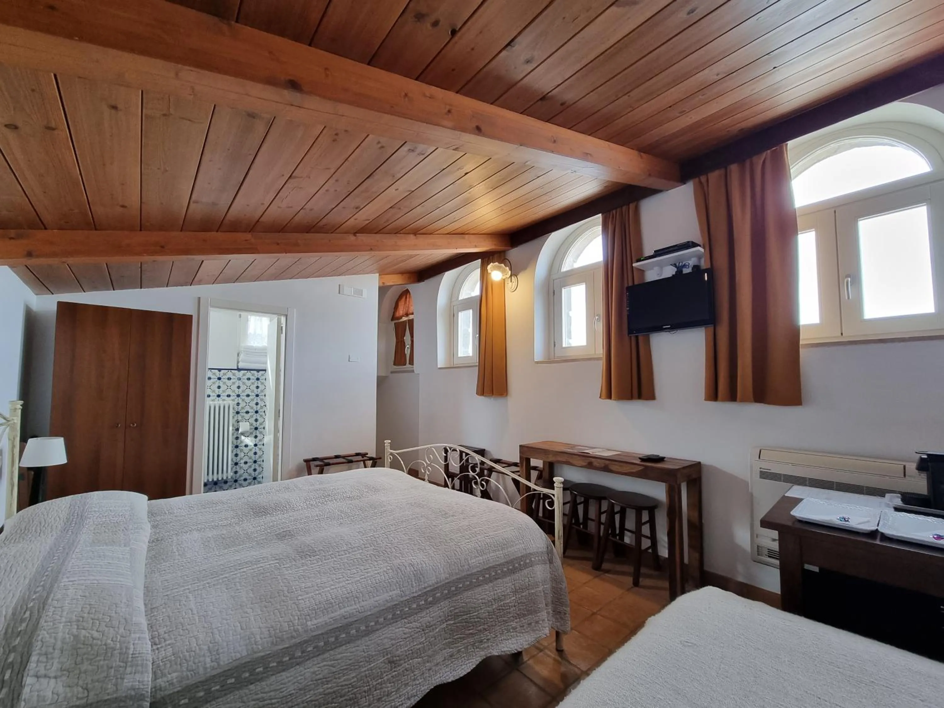 TV and multimedia, Bed in Torretta ai Sassi