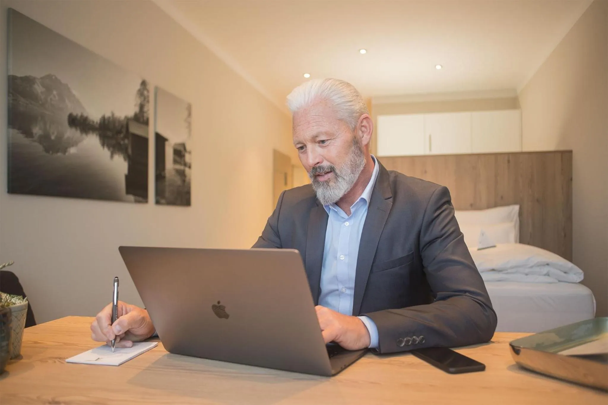 People, Bed in TT Aparthotel Neuhofen