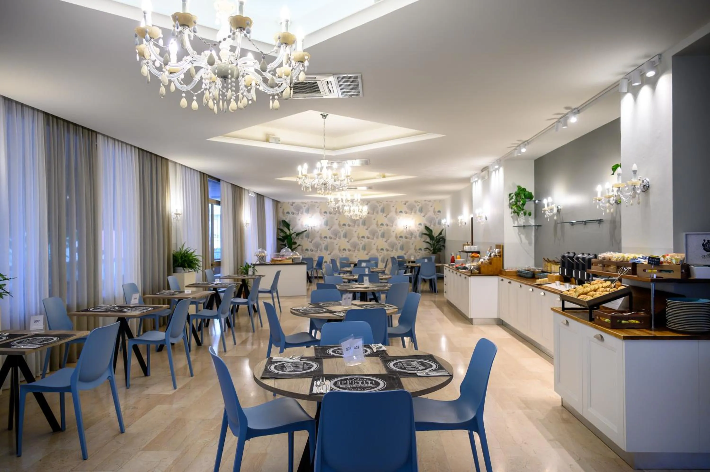 Buffet breakfast in Atlas Hotel