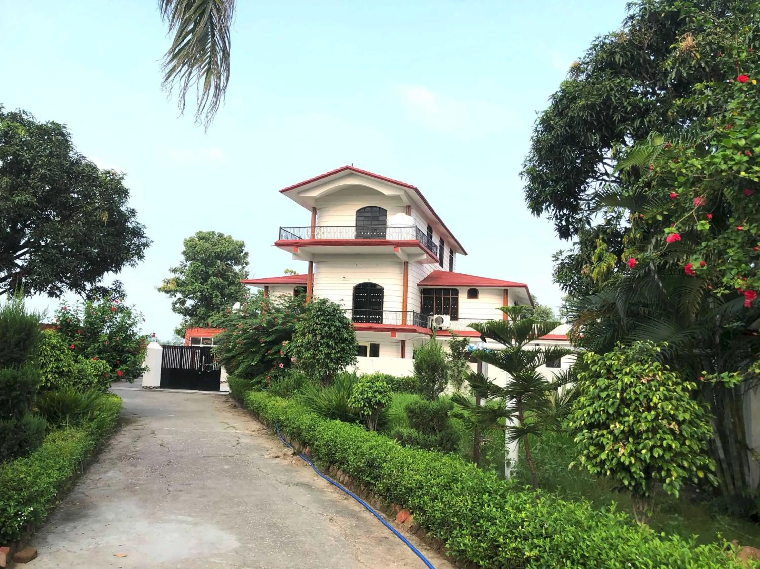 Facade/entrance in Hotel O Corbett Farm Homestay