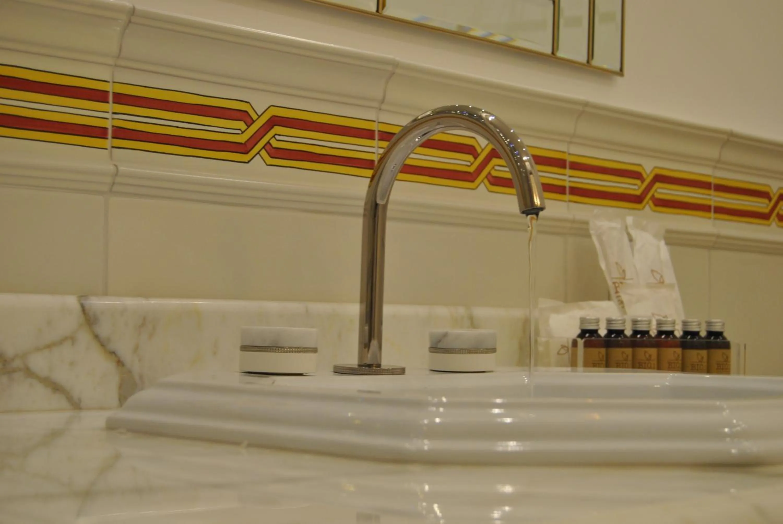 Bathroom in Core Amalfitano City Suites