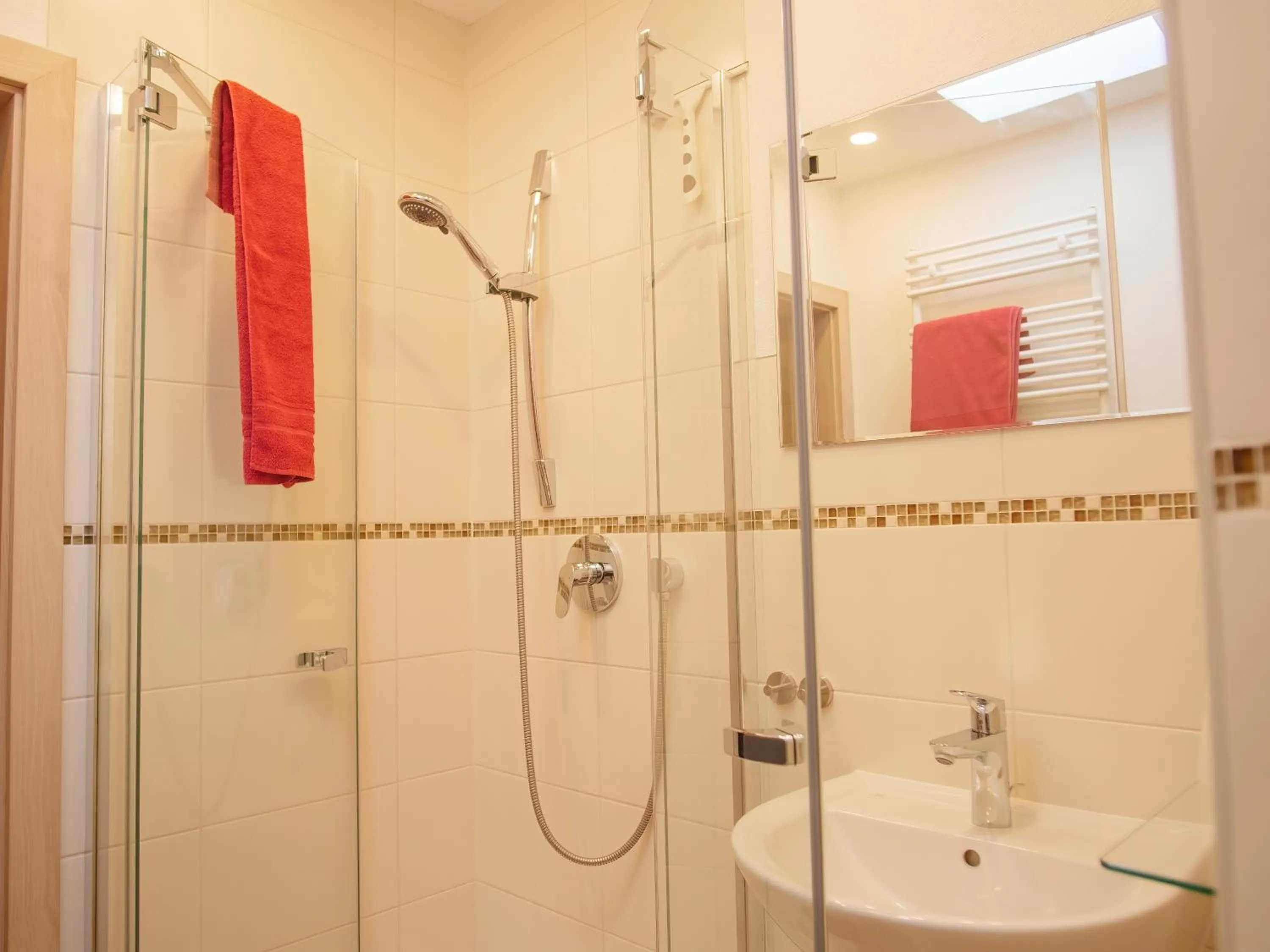 Bathroom in Kirschberghof Gästehaus und Weinverkauf