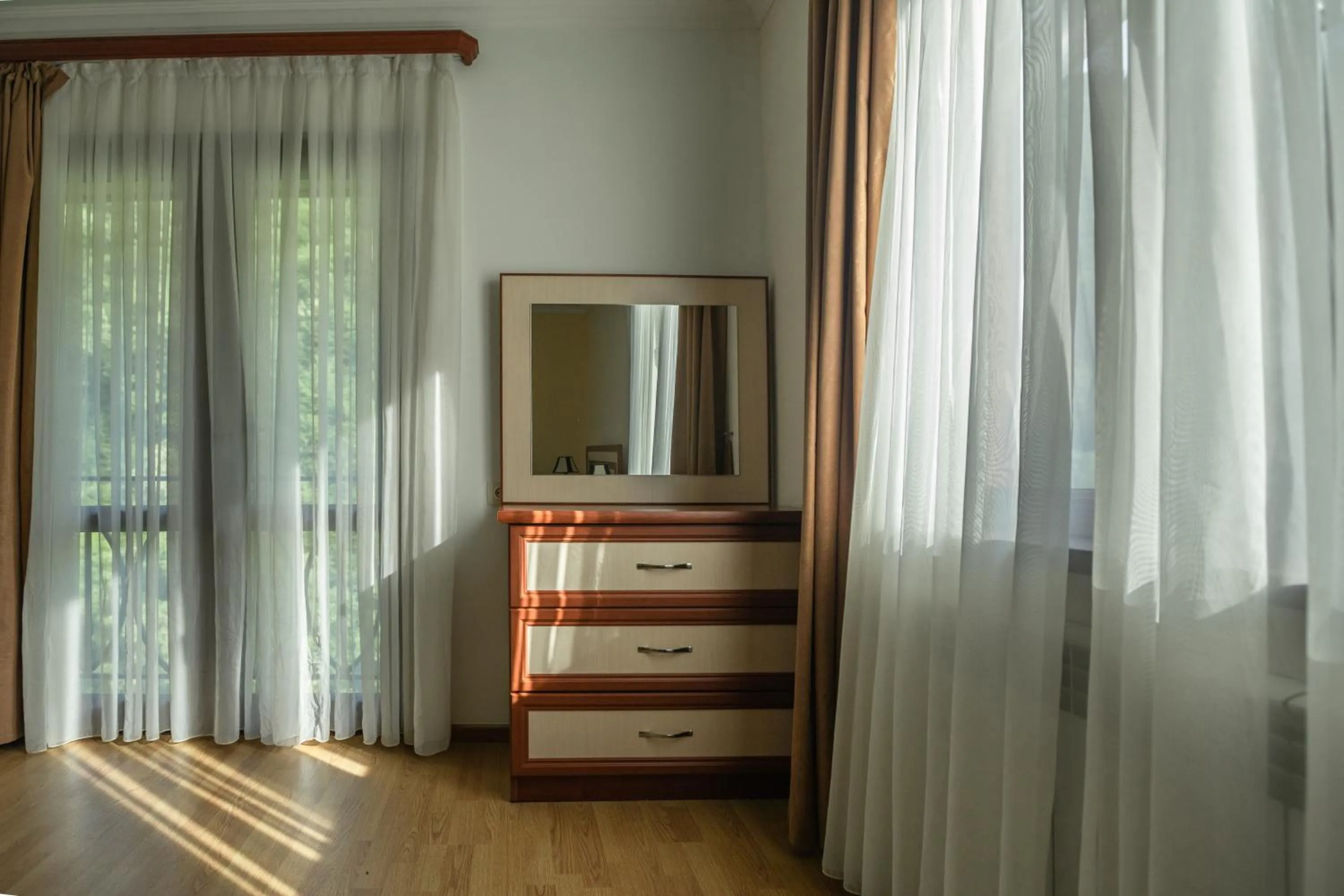 Bedroom in Ariana Family Hotel