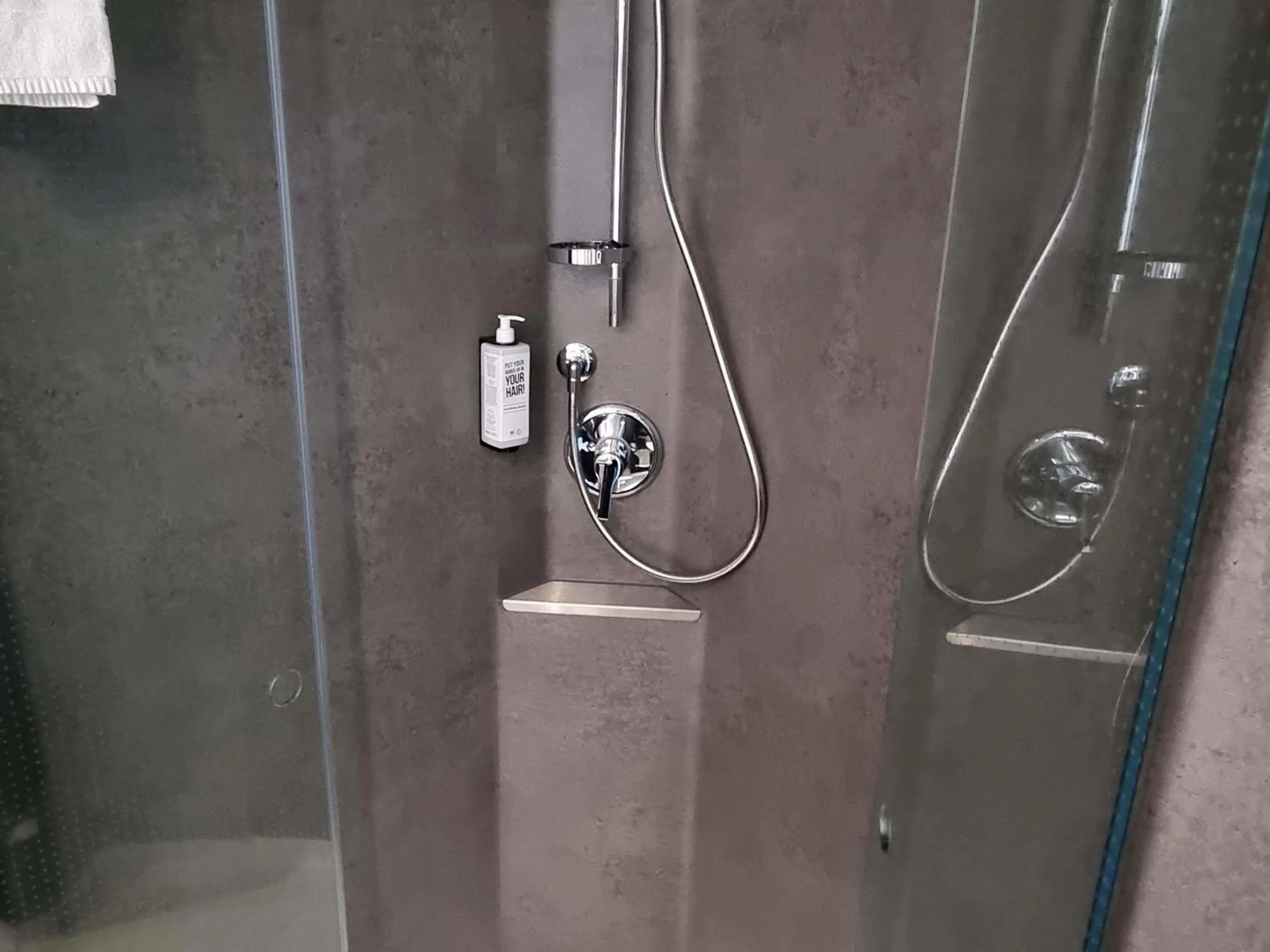 Bedroom in ibis Luebeck City