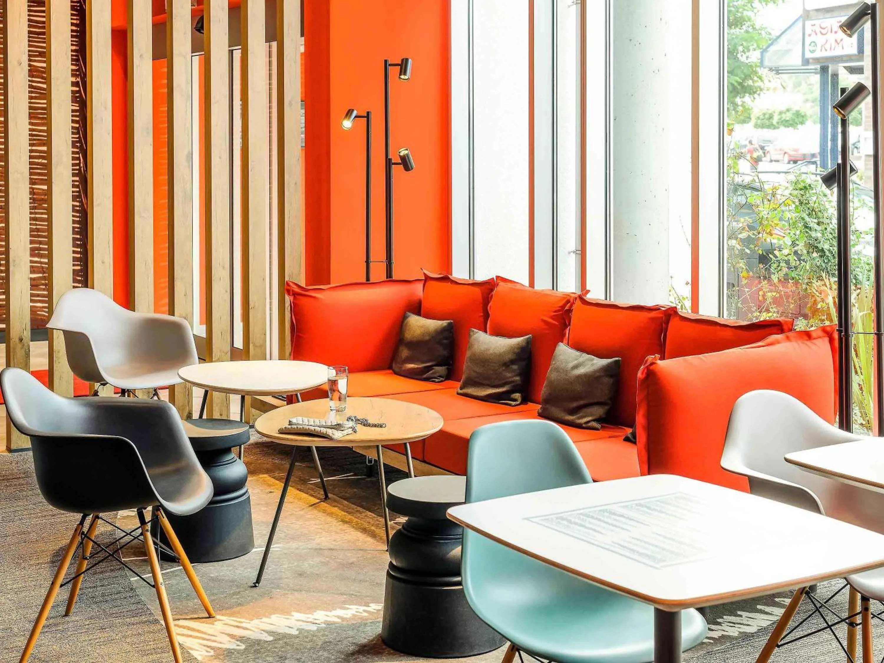 Lounge or bar in ibis Luebeck City