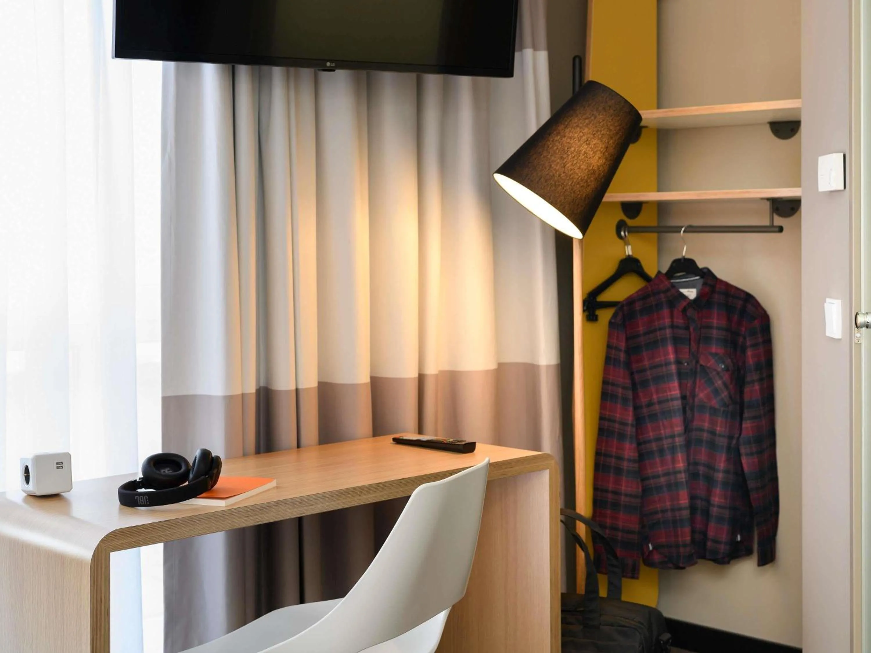 Bedroom in ibis Luebeck City