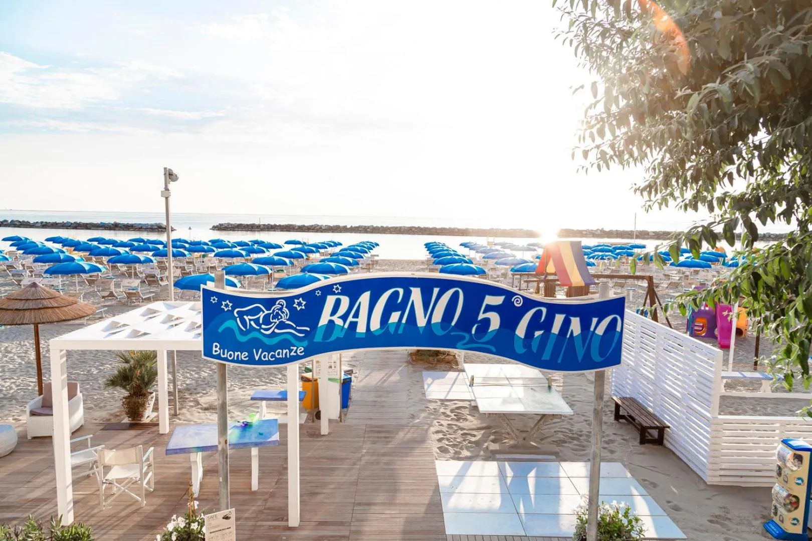 Beach in Hotel Cola Frontemare