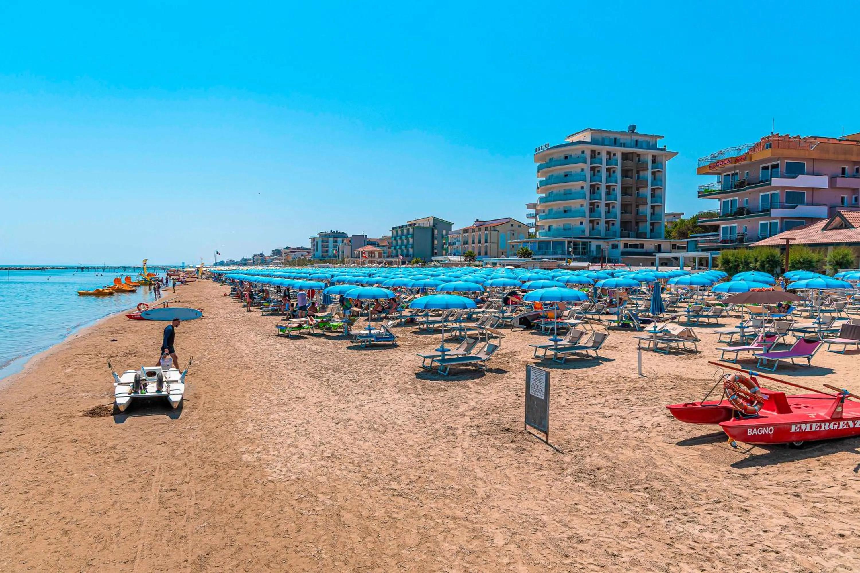 Day in Hotel Cola Frontemare