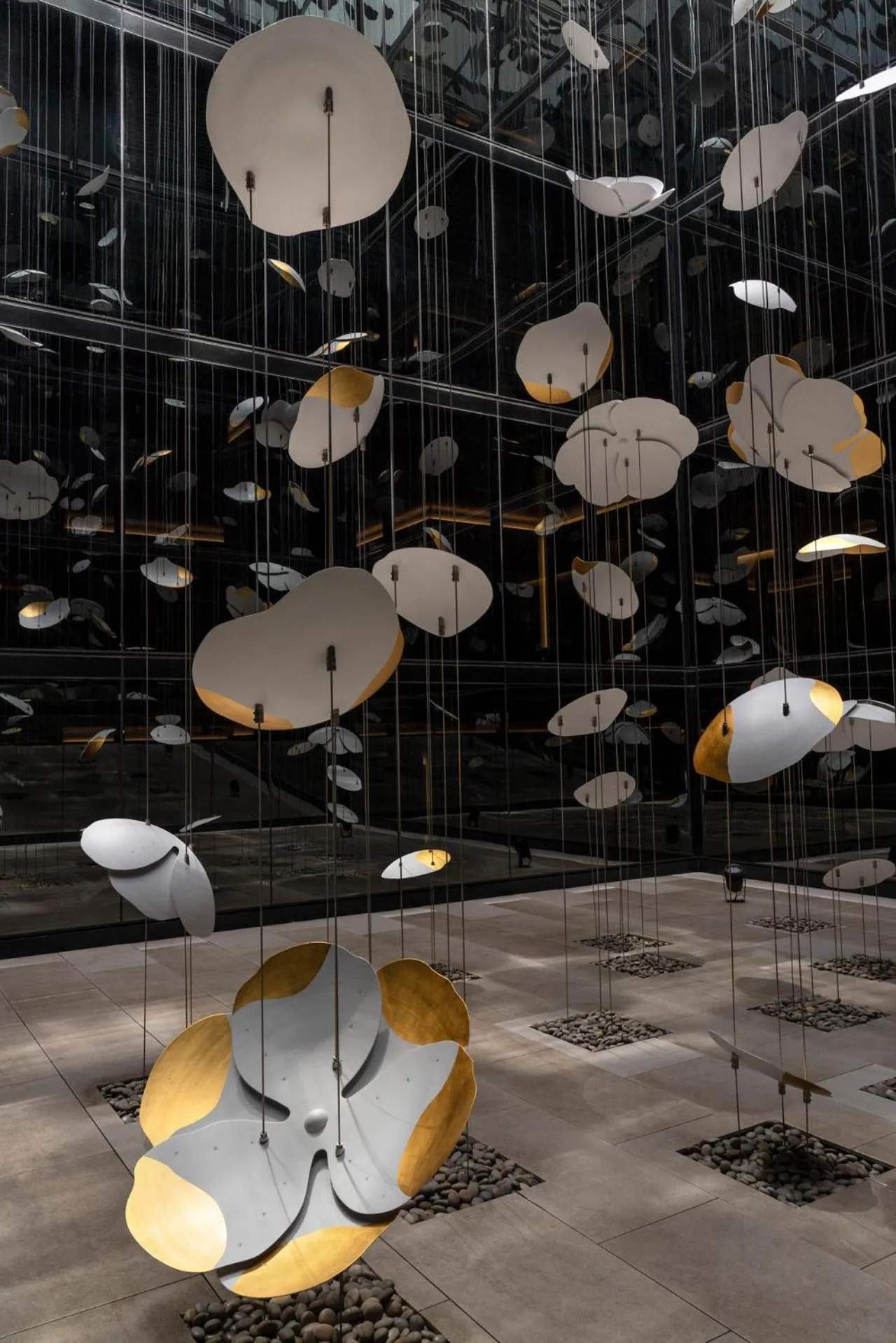 Lobby or reception in Four Seasons Hotel Montreal