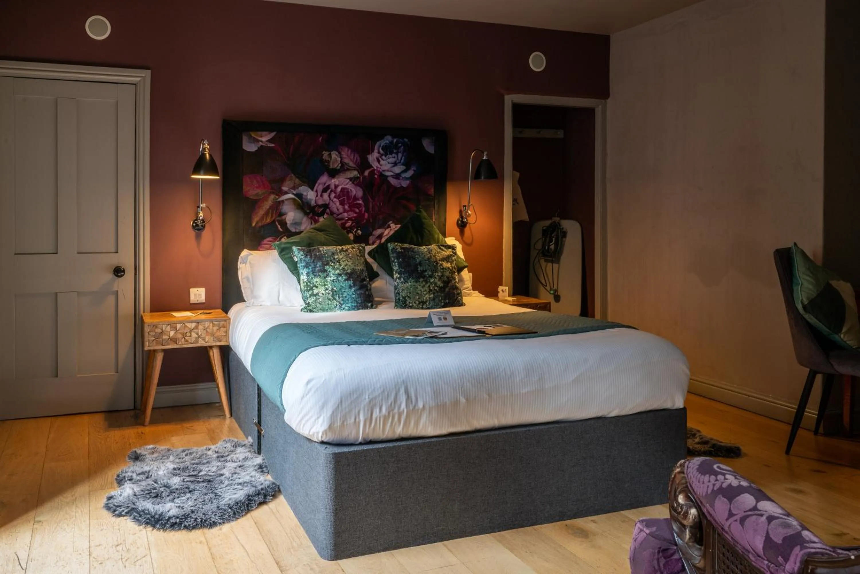 Bed in The Archangel,Restaurant & Bar with Rooms