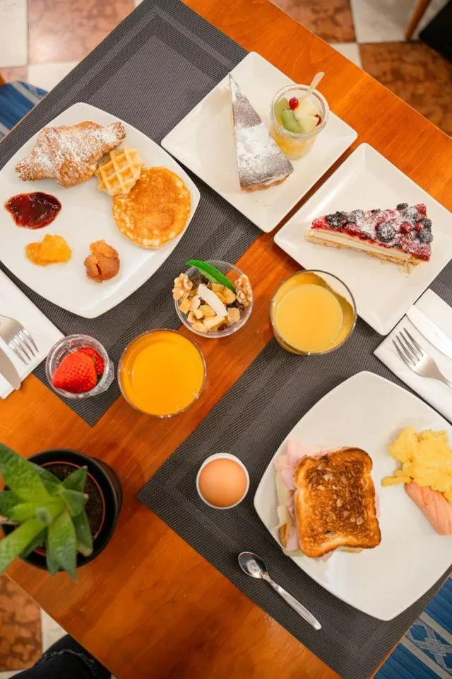 Food in Maritan Hotel & Spa