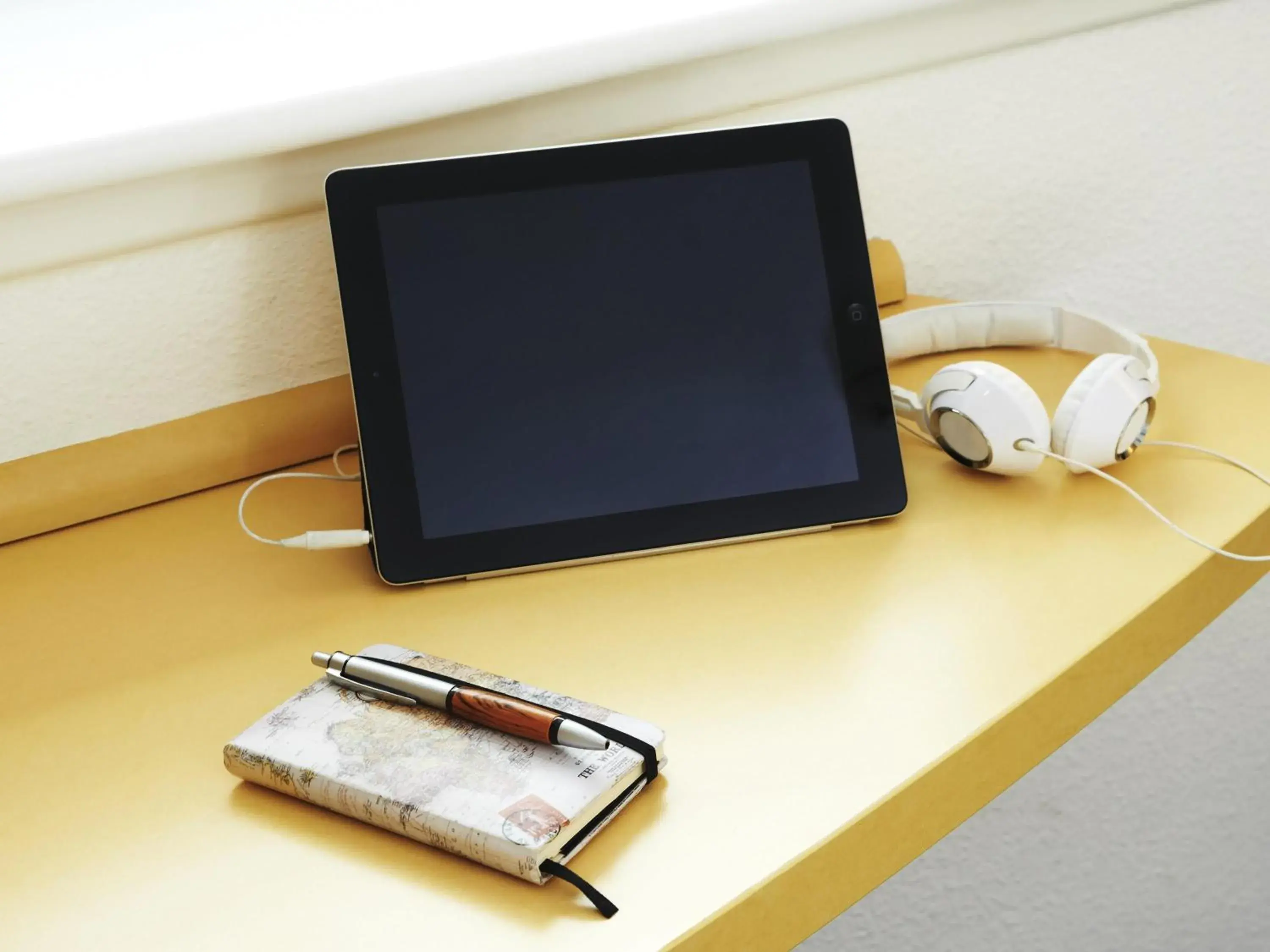 Twin Room in ibis budget Newport Twin Room in ibis budget Newport