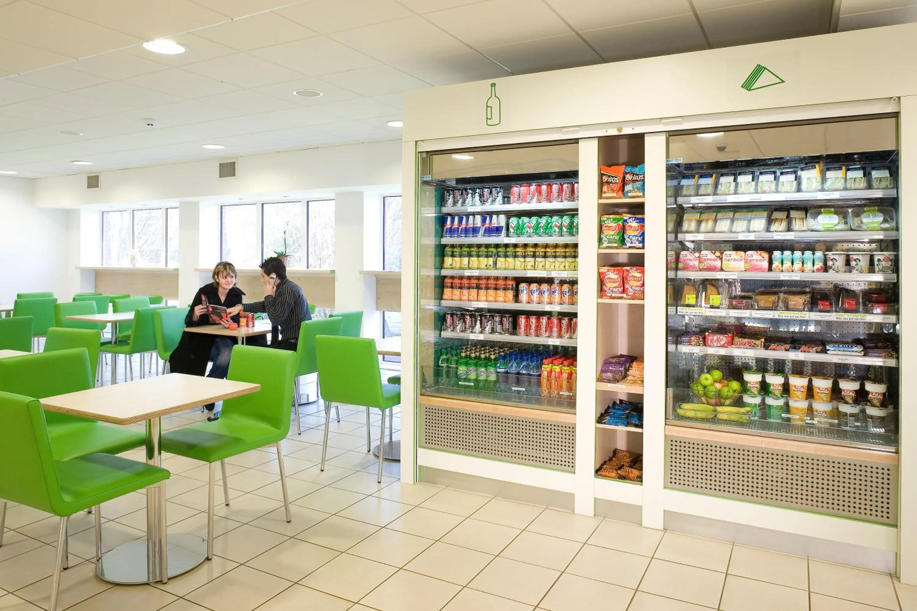 Restaurant/places to eat in ibis budget Newport